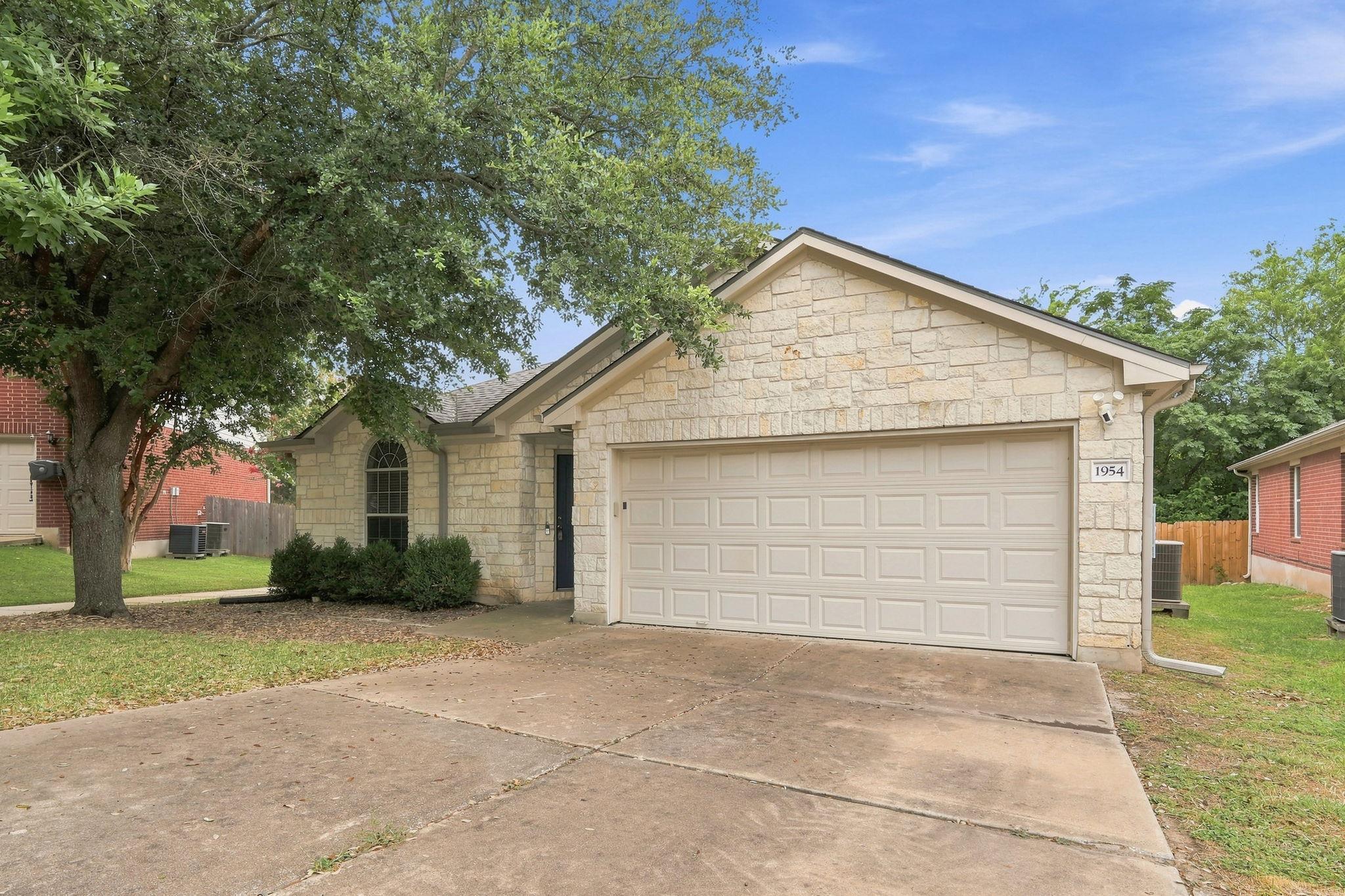 1954 Rachel LN — photo 3