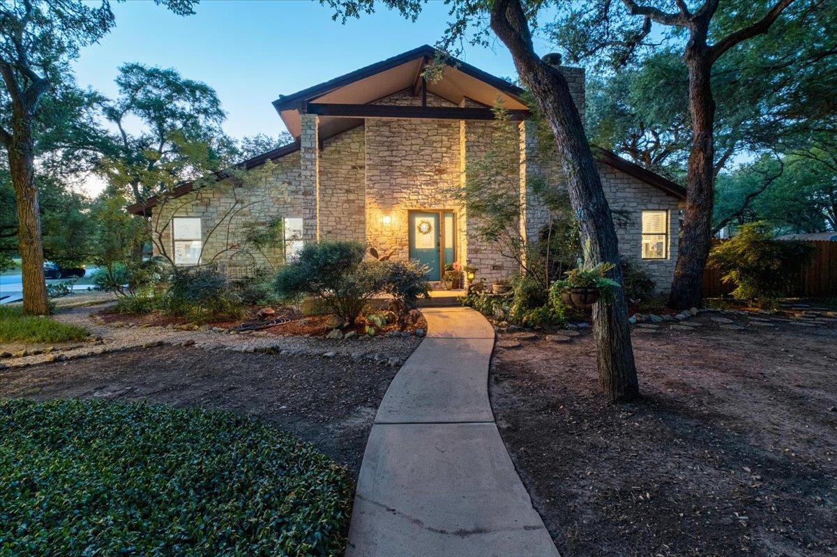 208 Daybreak CV — photo 5