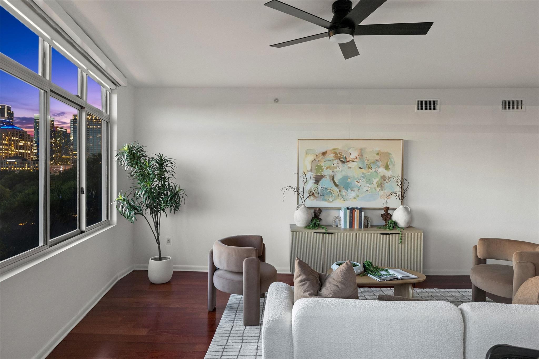 54 Rainey ST #502 — photo 4
