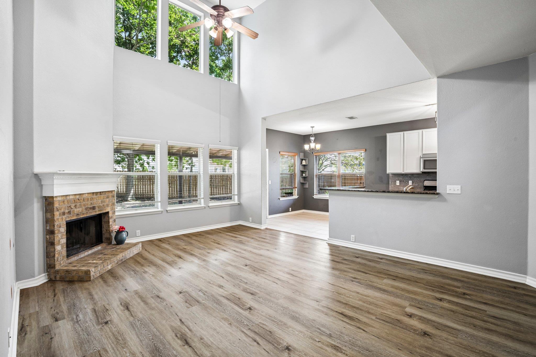 2821 Purple Thistle DR — photo 3