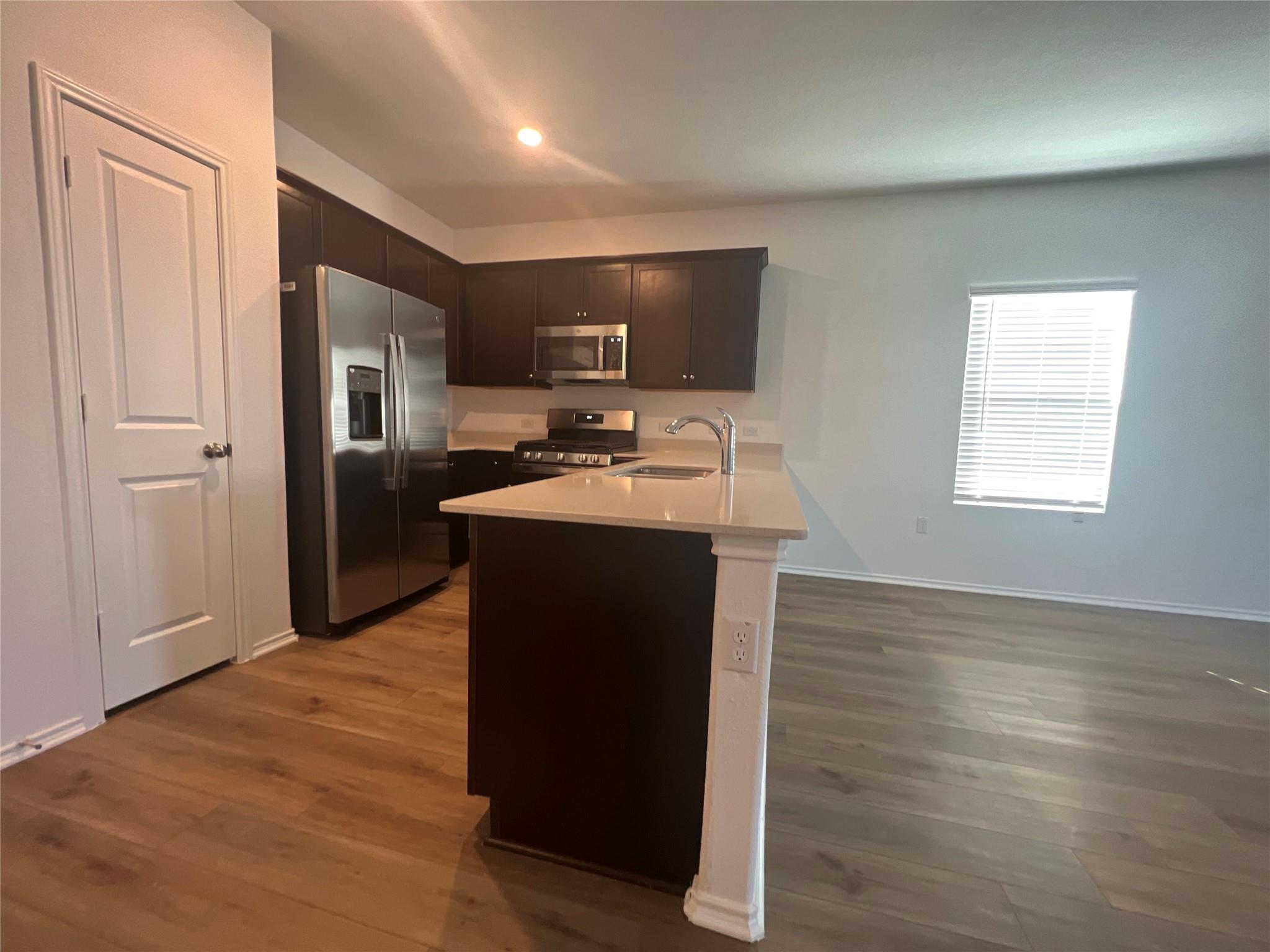 13604 Menard WAY — photo 3