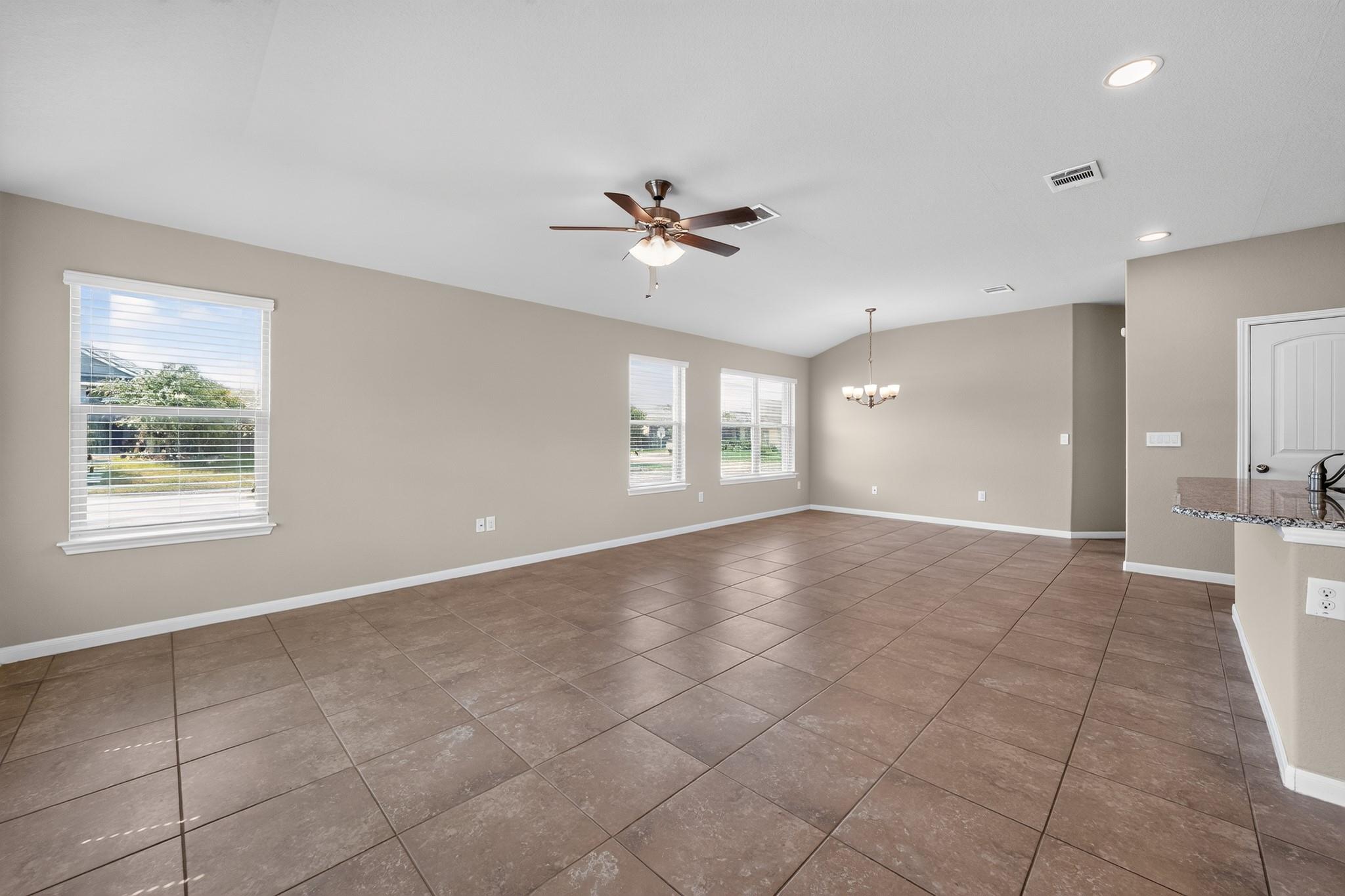 1919 Mexia DR — photo 5