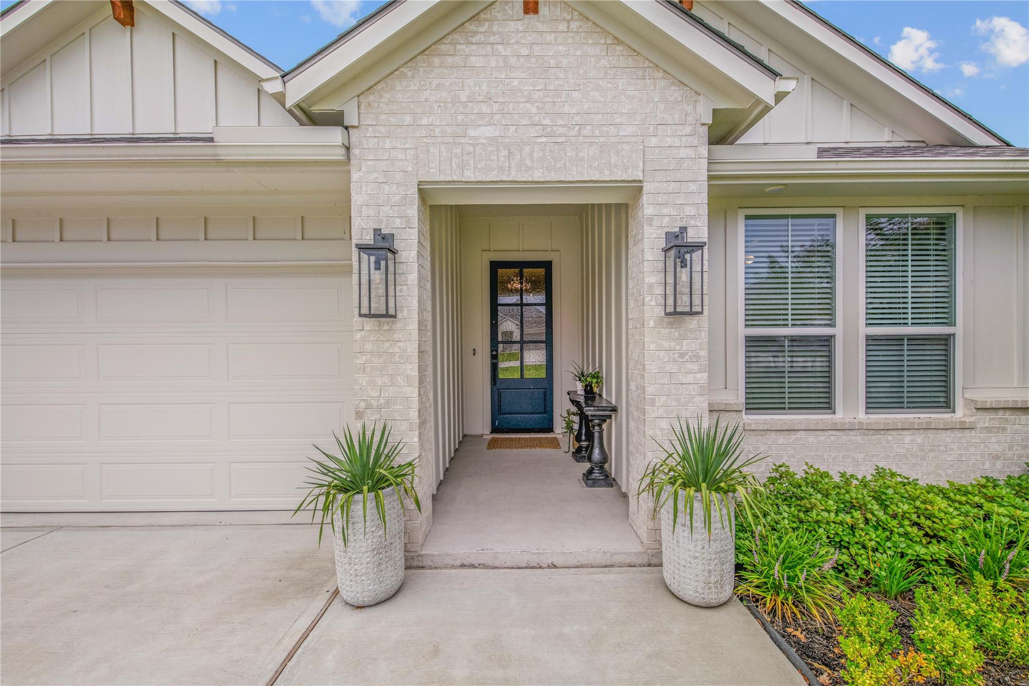 3708 Archer Falls CT — photo 3