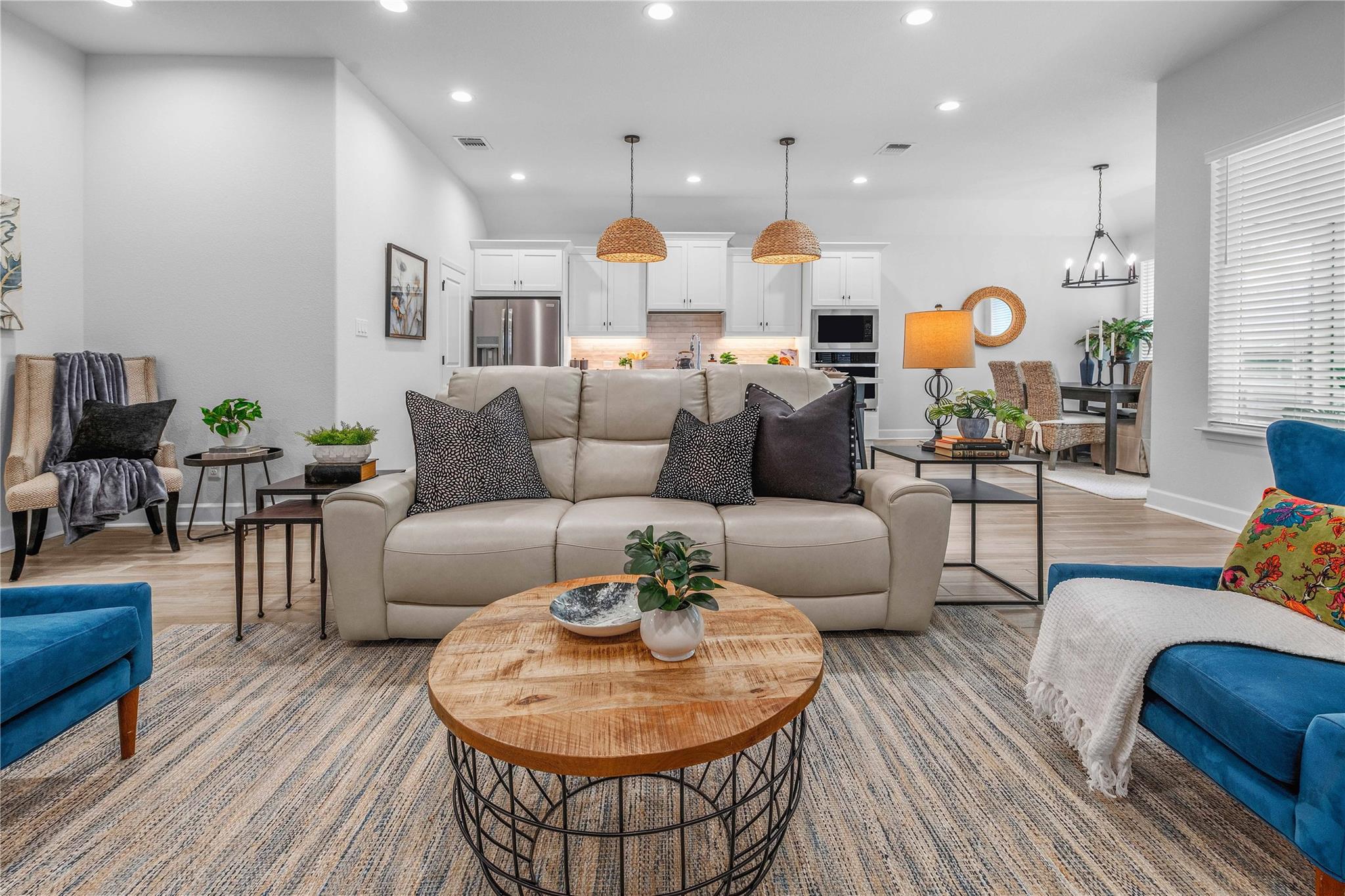 3708 Archer Falls CT — photo 5