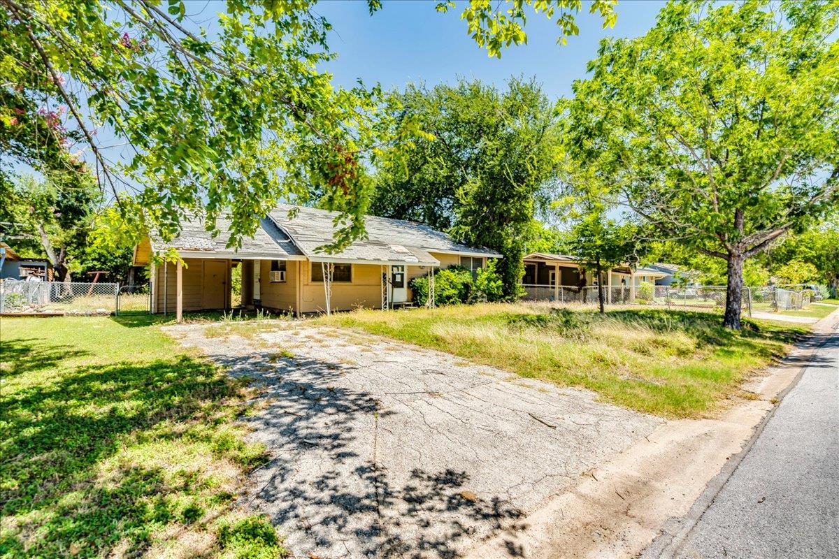 1408 Circle DR — photo 5