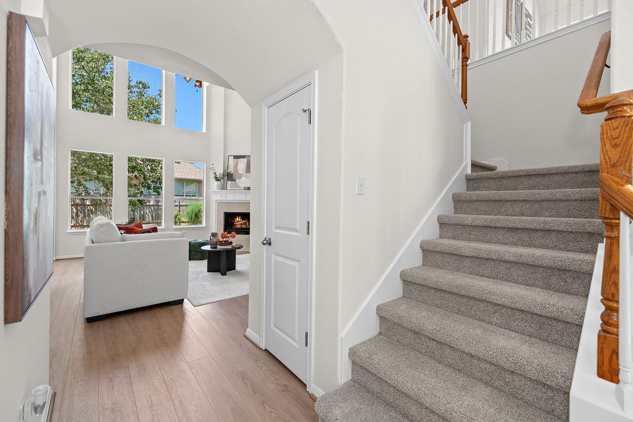 506 Springbok DR — photo 5