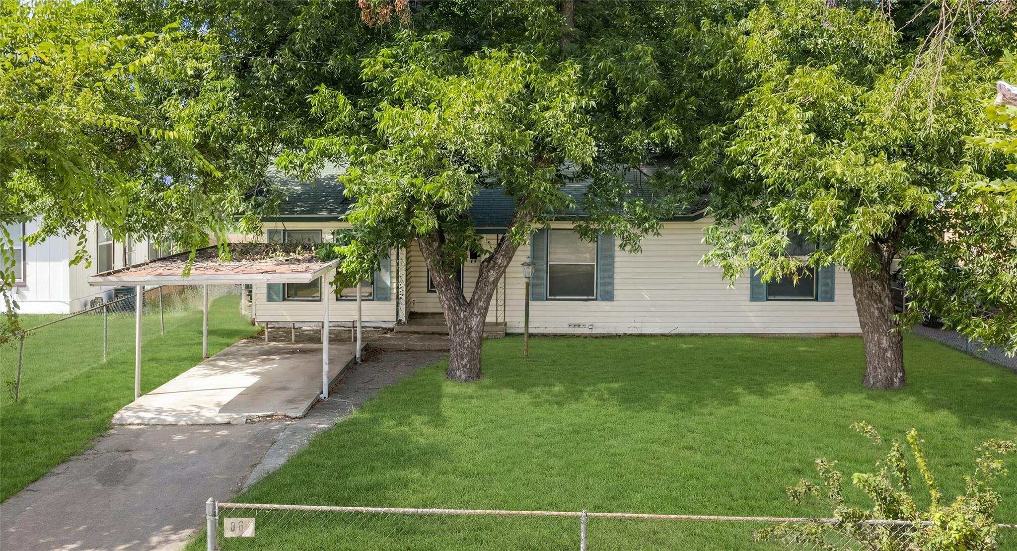 803 Avenue G Ave — photo 3