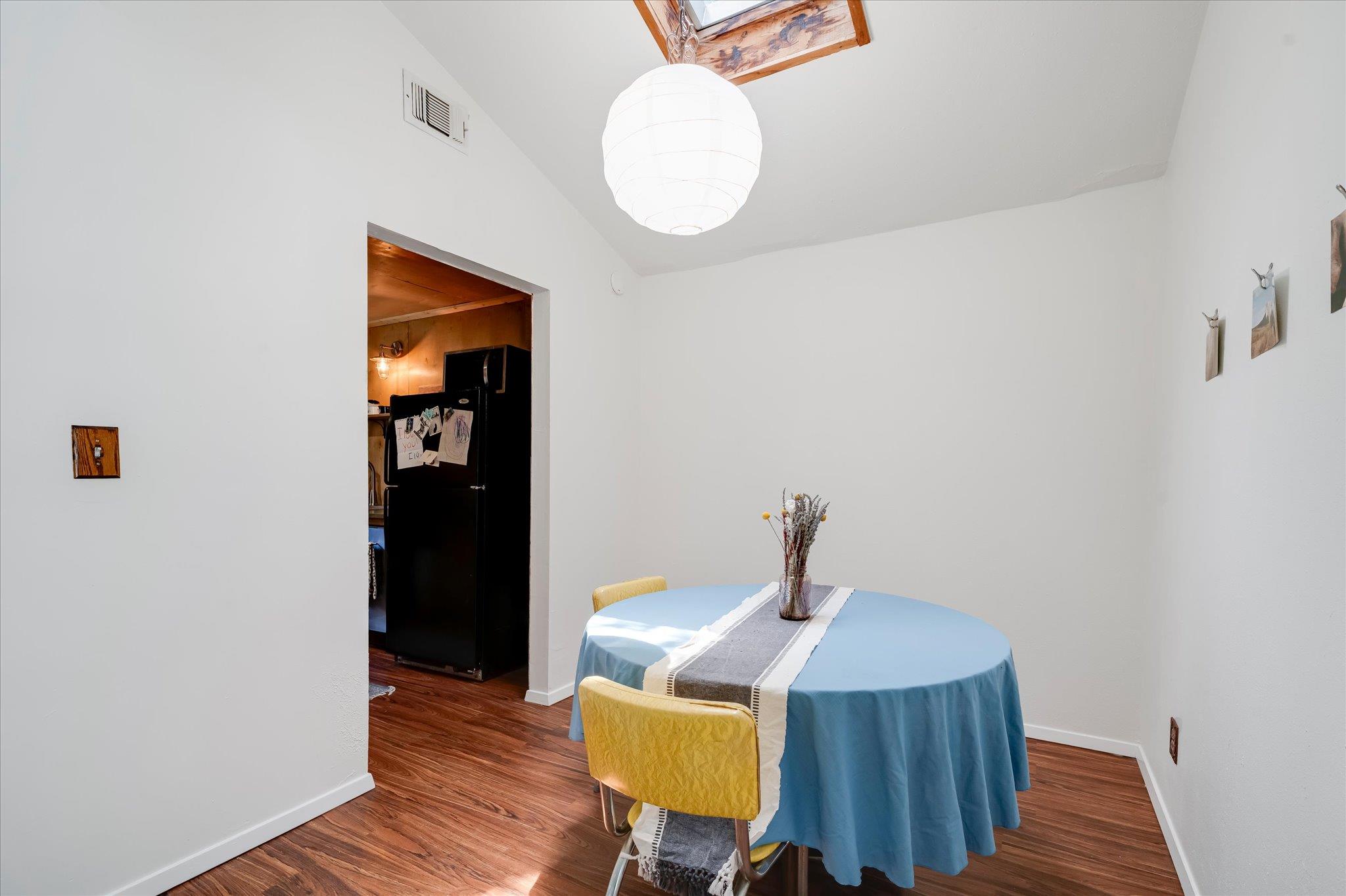 150 Lakeview DR — photo 5