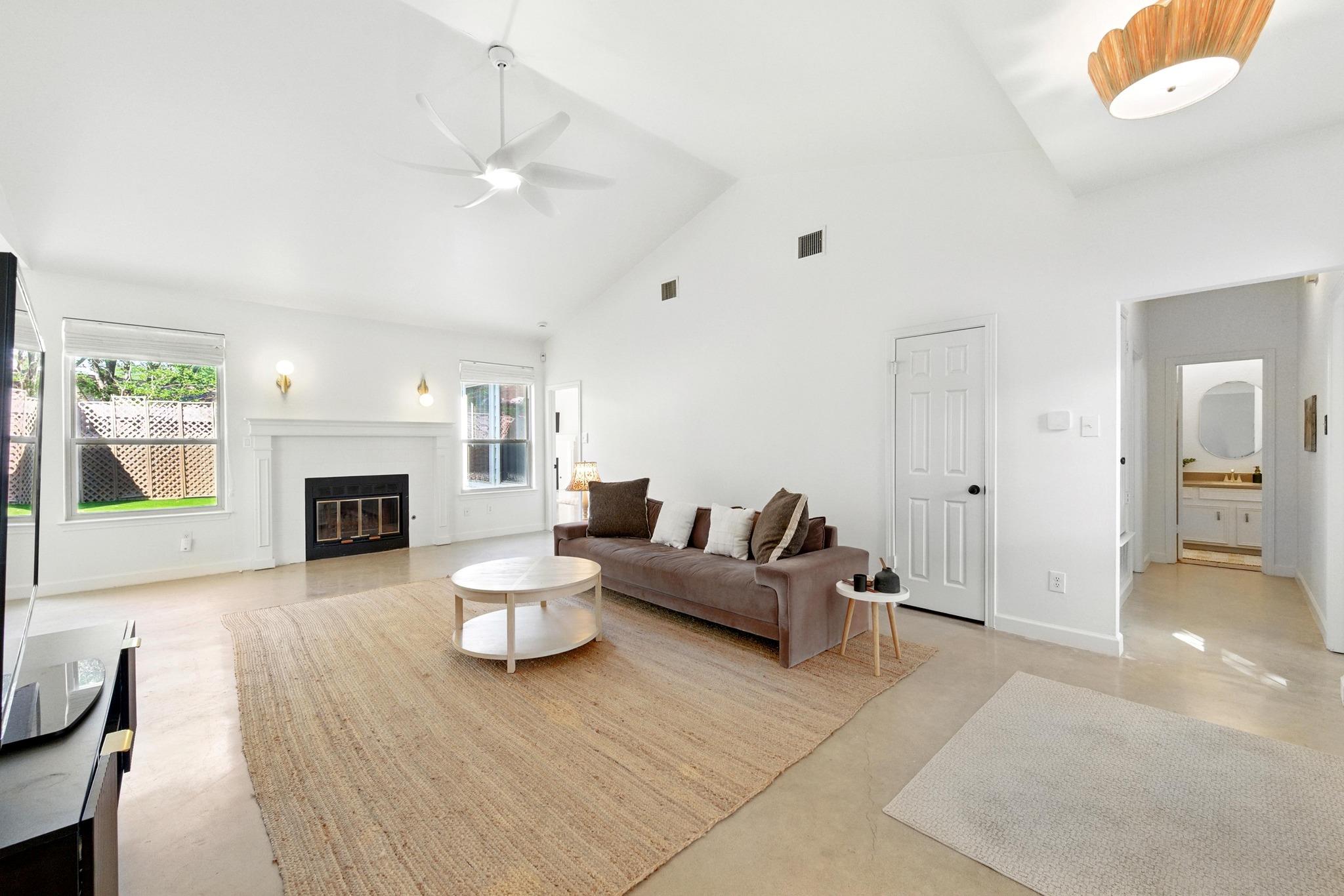 5807 Convict Hill RD — photo 4