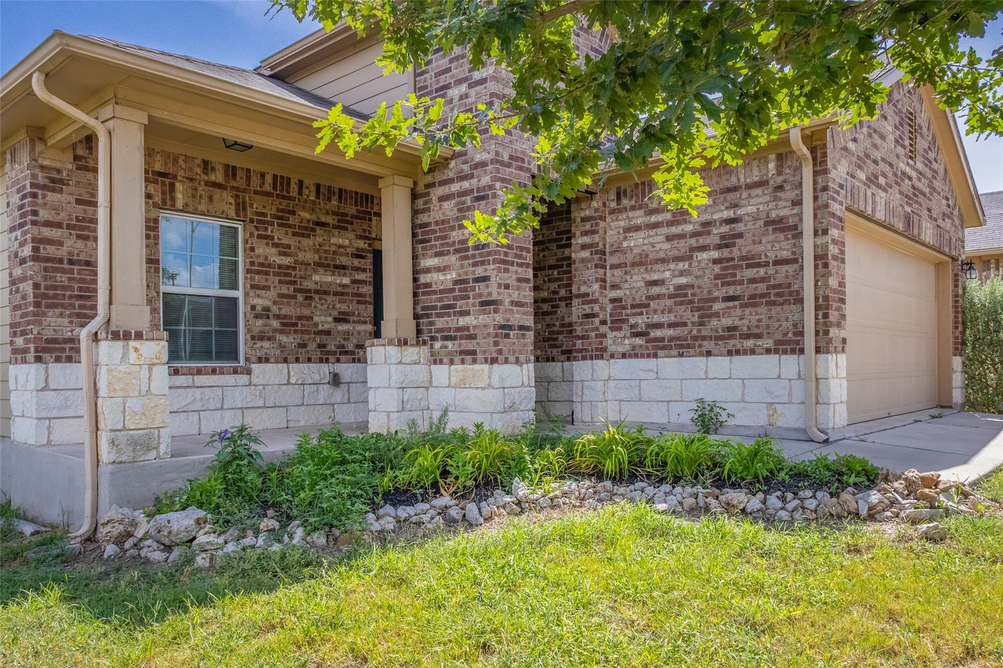 7225 Ranchito DR — photo 3