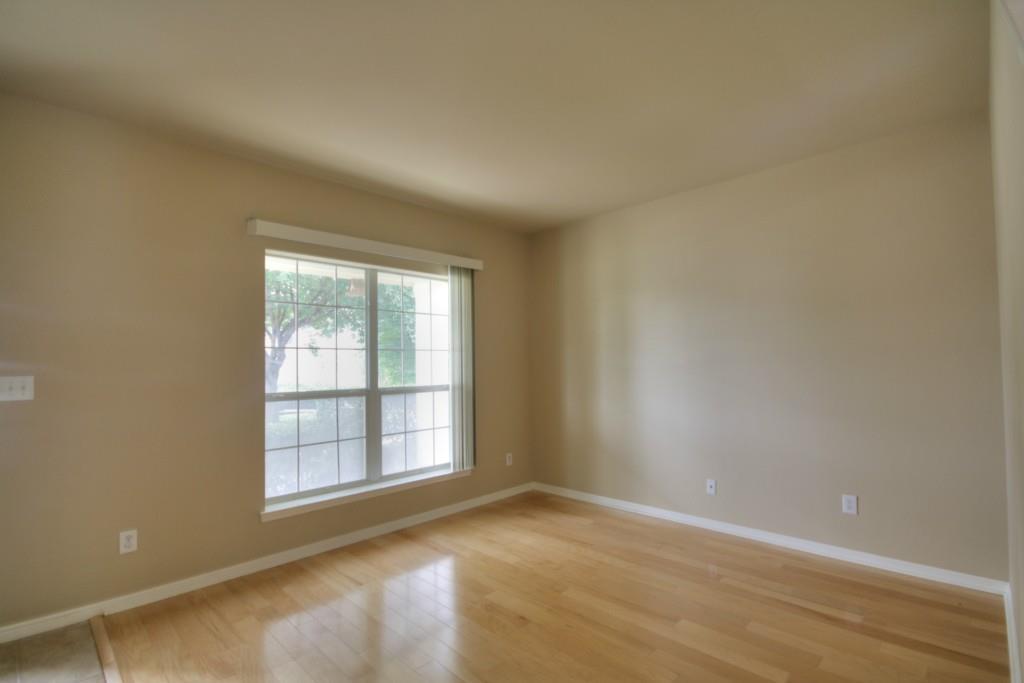 9624 Castle Pines DR — photo 3