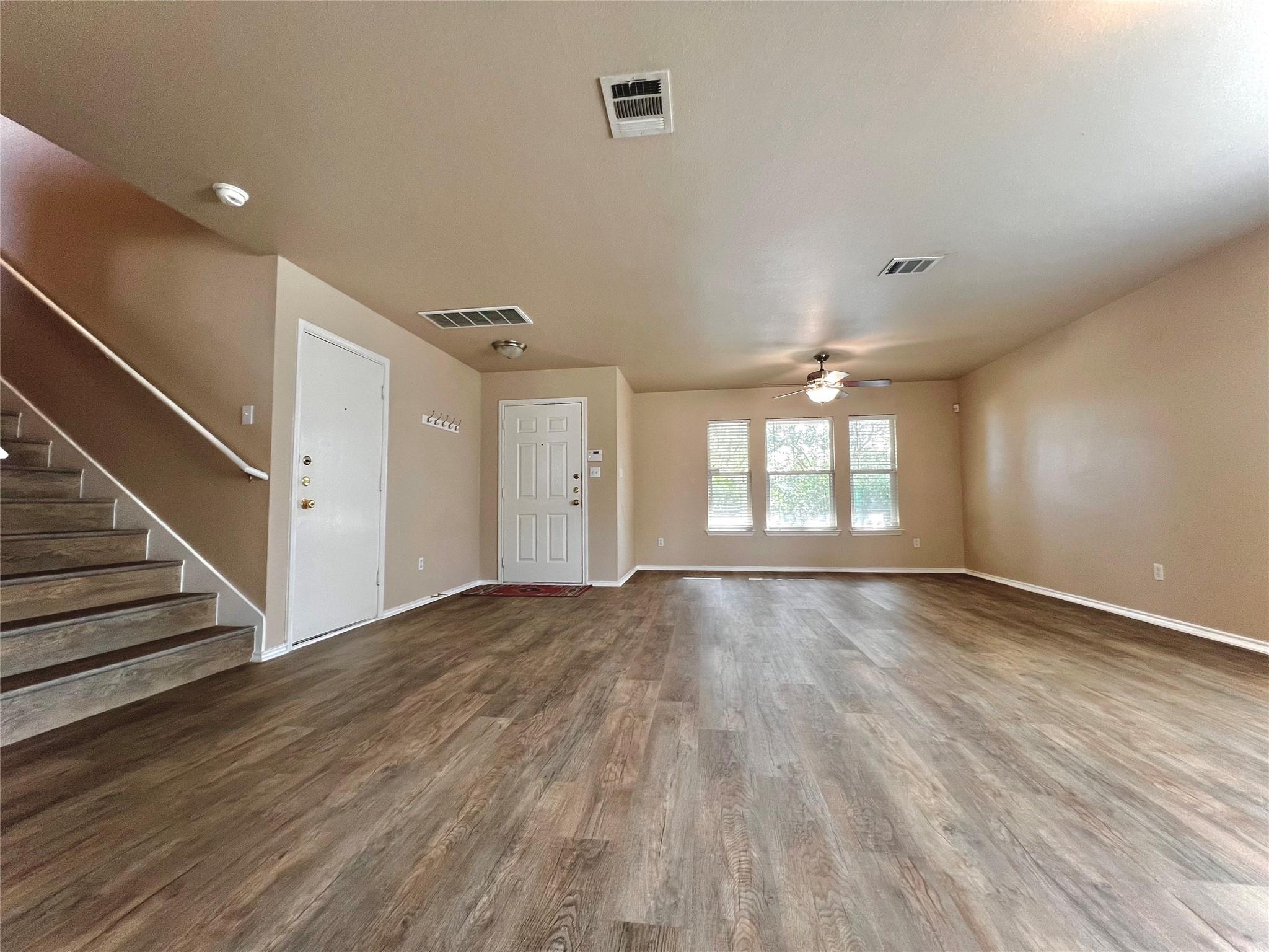 3515 Sandy Brook DR — photo 4