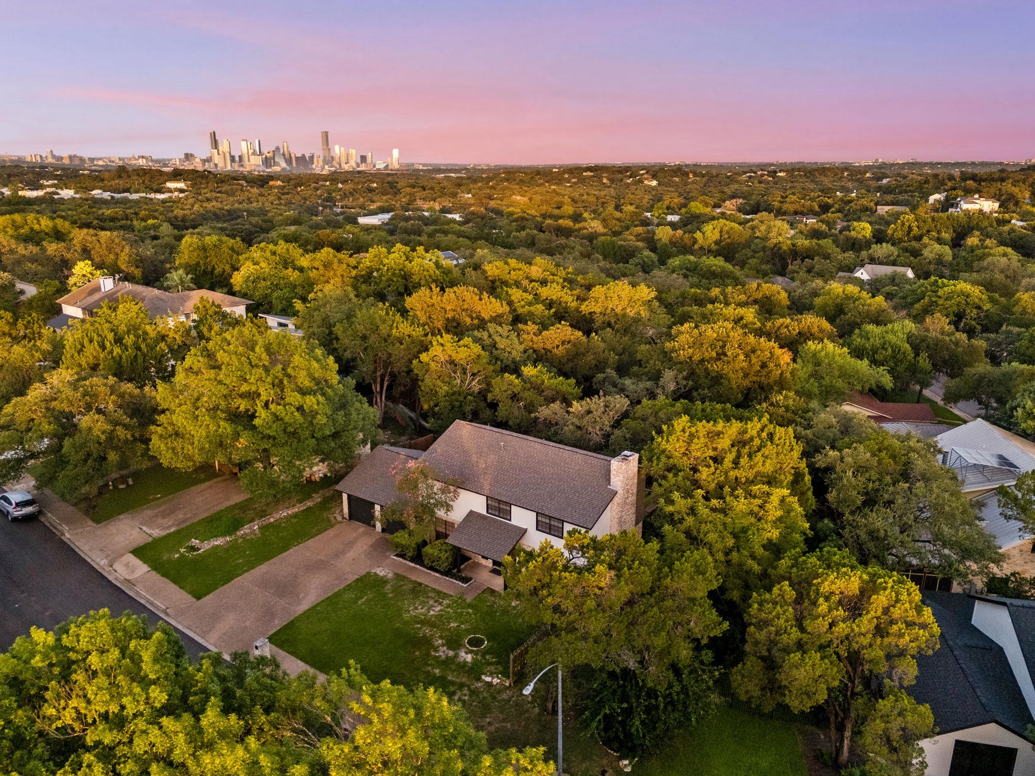 3622 Peregrine Falcon DR — photo 4