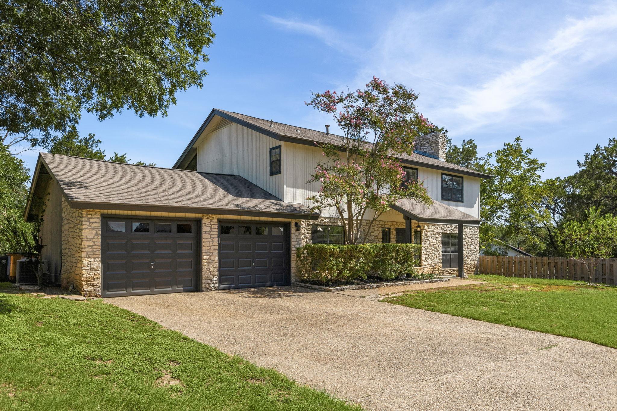 3622 Peregrine Falcon DR — photo 5