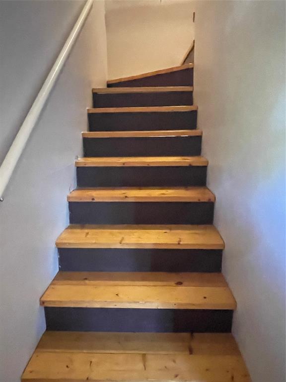 2304 Barton Village CIR #104 — photo 3