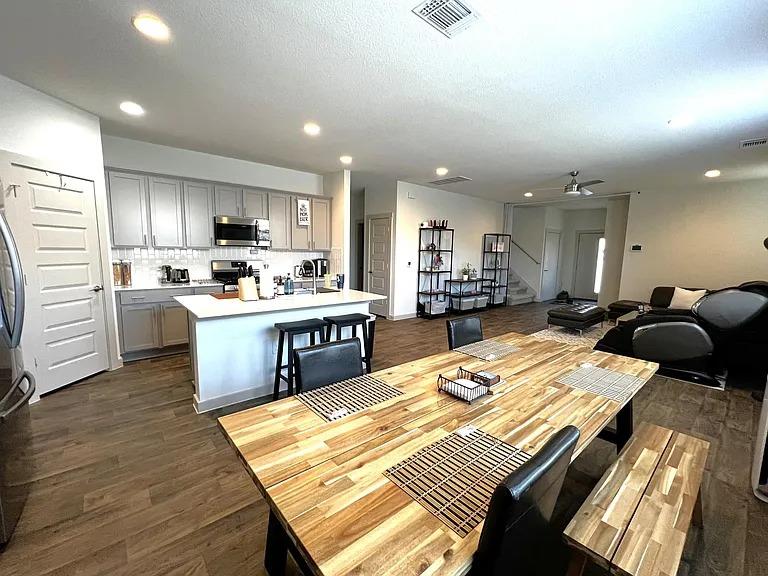 4613 Quarry Bank DR — photo 3