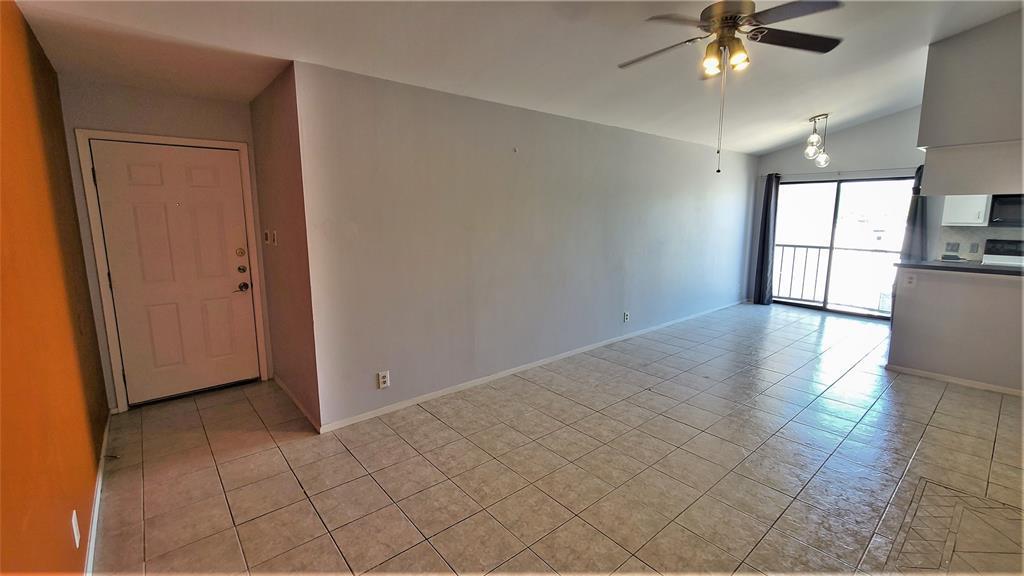106 30TH ST #308 — photo 3