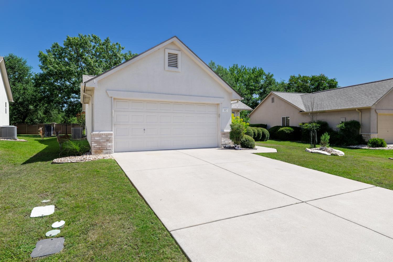 102 Whitewing WAY — photo 3