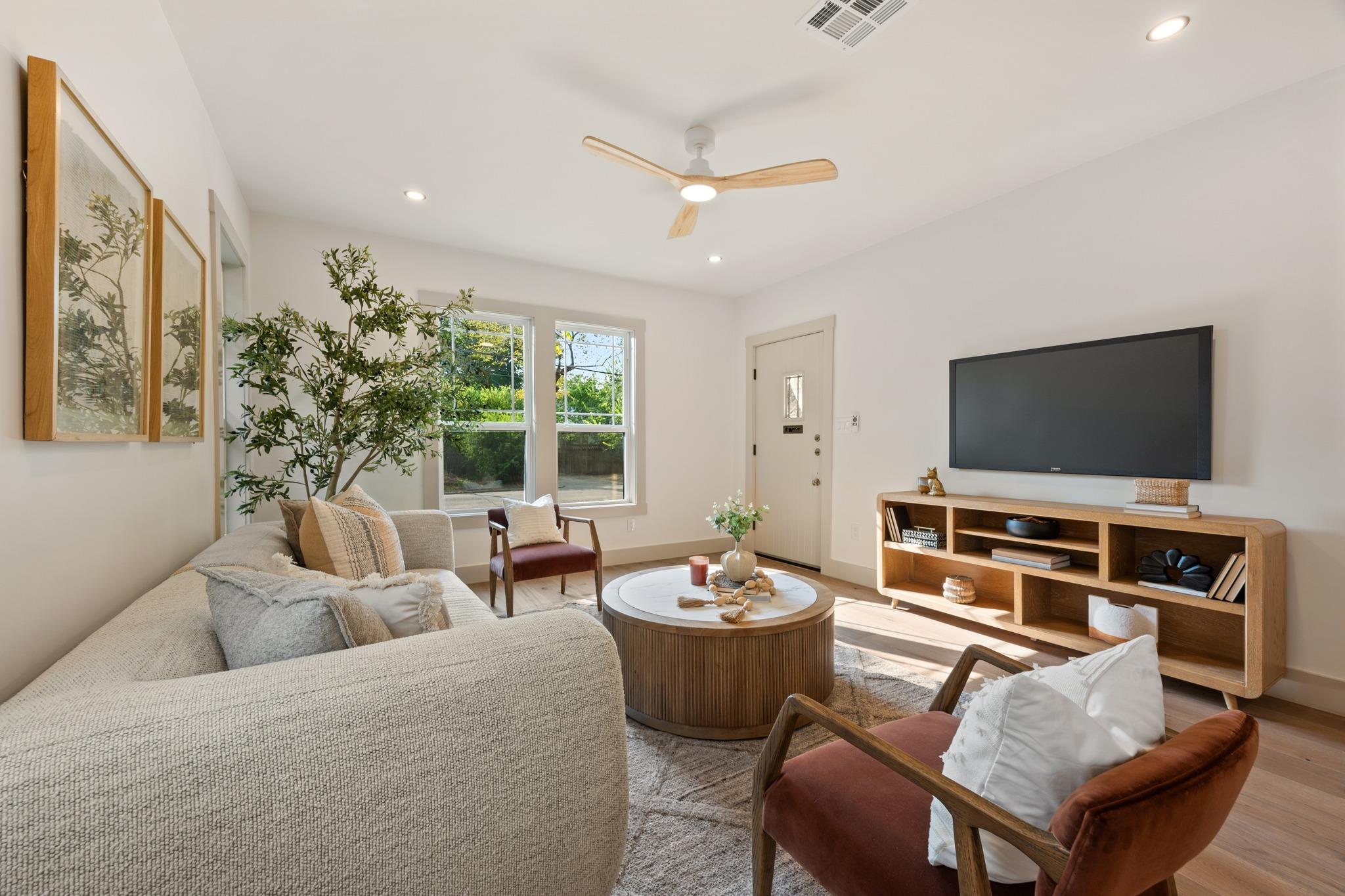3304 Harris Park Ave — photo 5