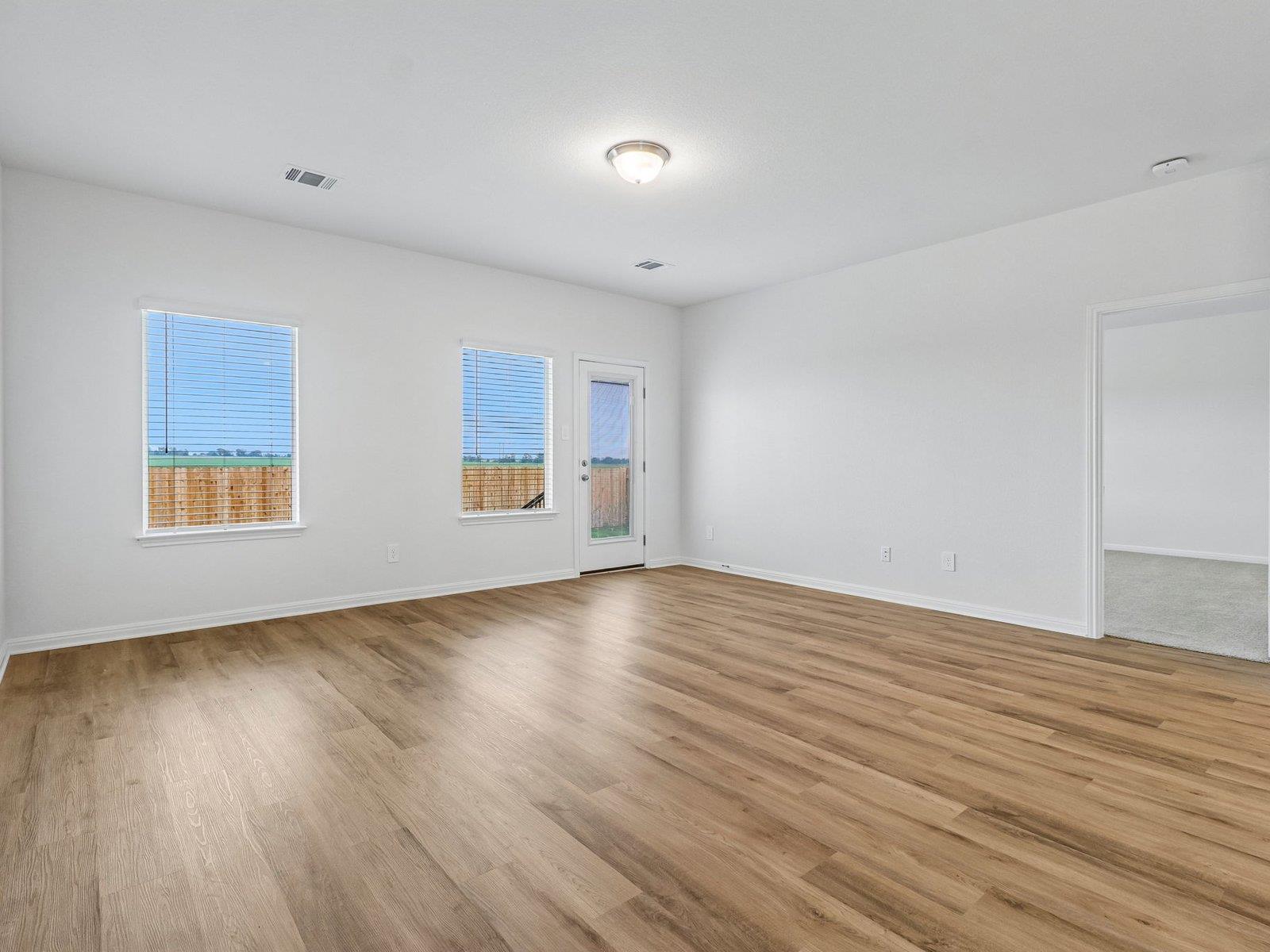 111 Limestone Creek WAY — photo 5