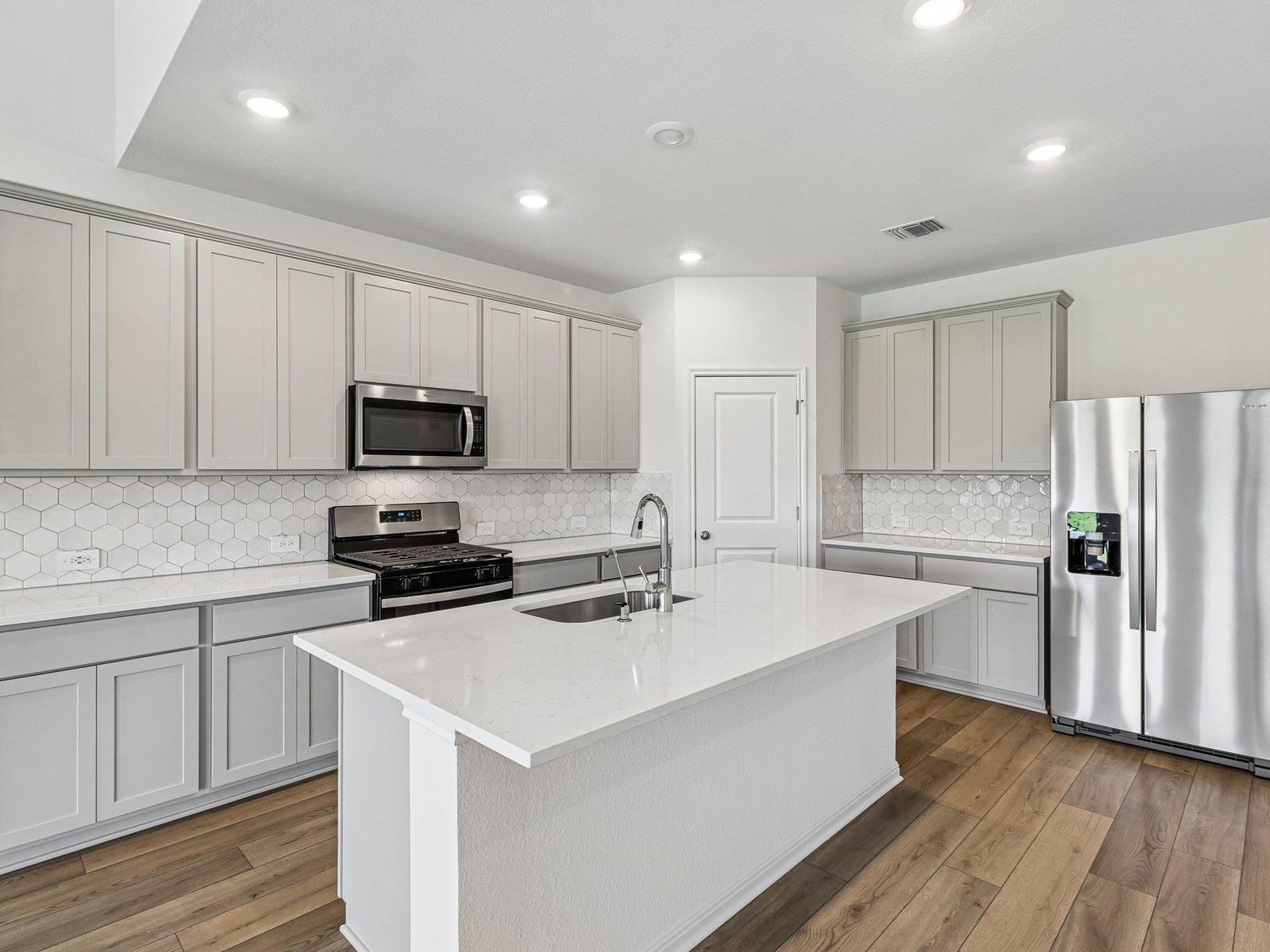 110 Cassins Nest — photo 4