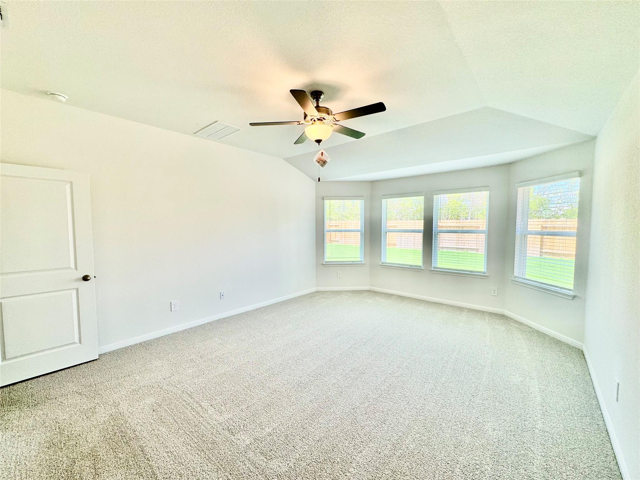 160 Coopers Hawk CRST — photo 3