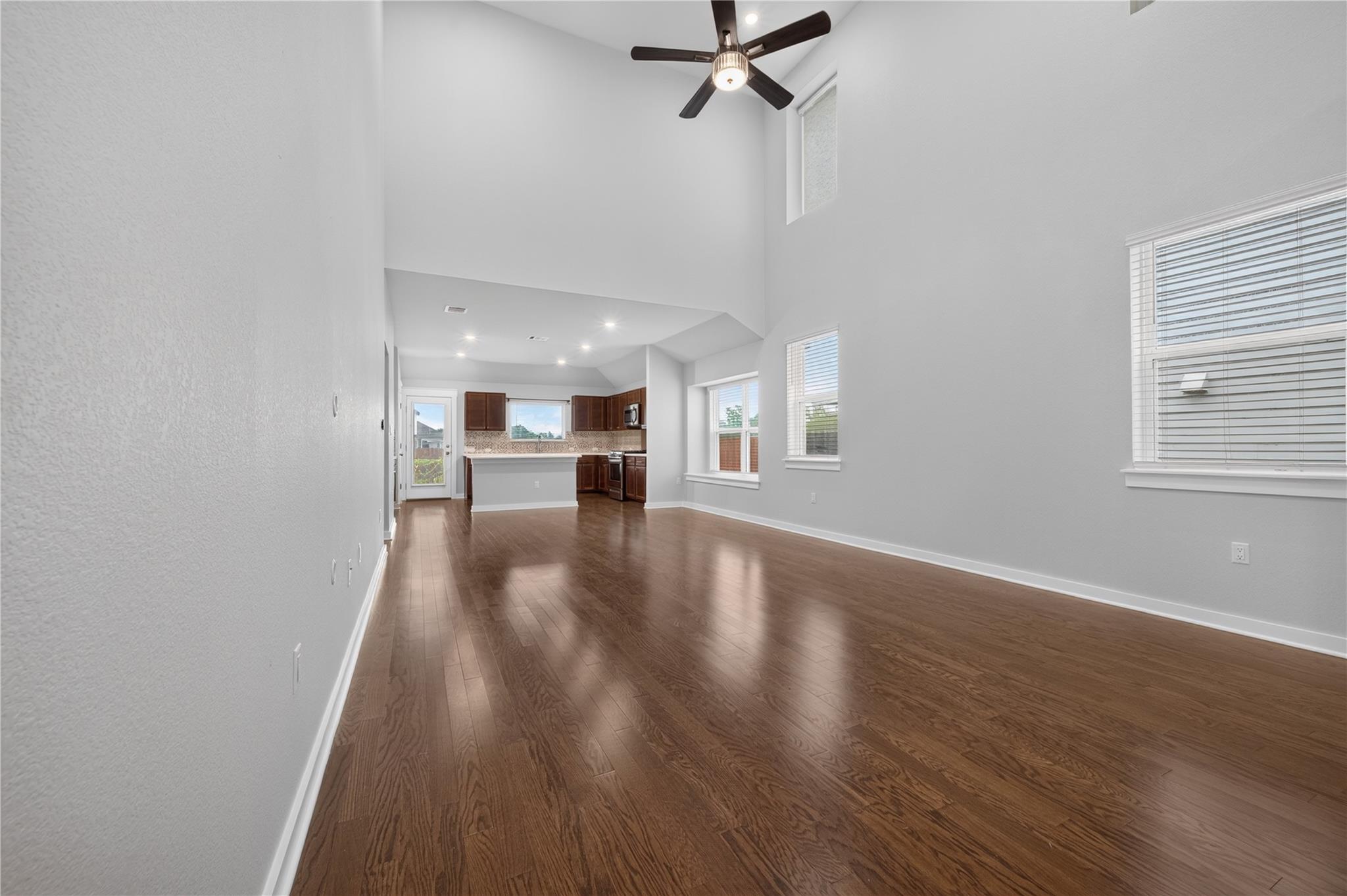 6904 Pleasanton PKWY — photo 5