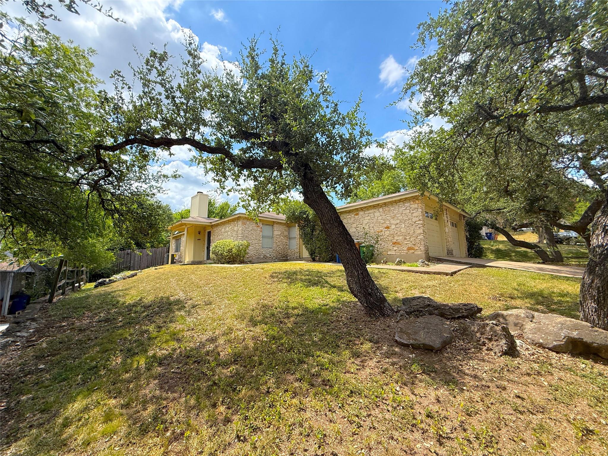 9900 Hundred Oaks CIR #A — photo 3