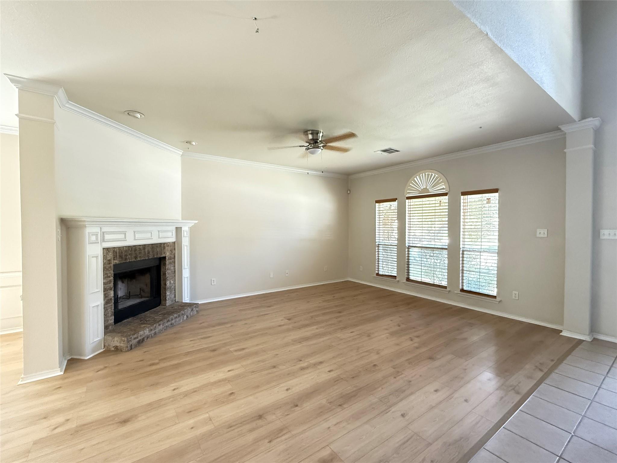 109 Mission DR — photo 5