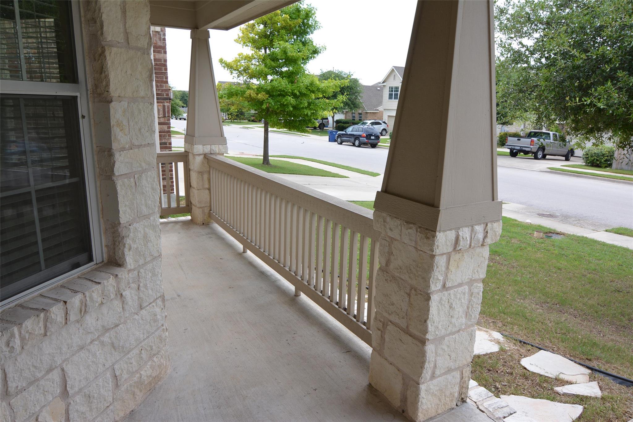 1303 Horseshoe Ranch DR — photo 4