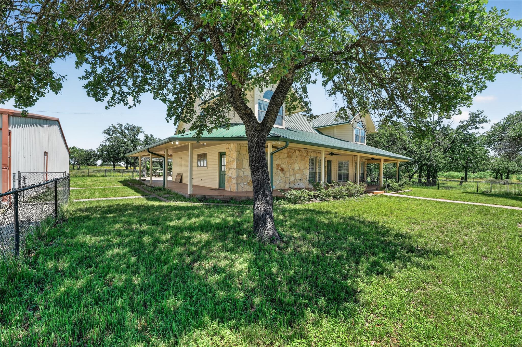 203 Oxbow TRL — photo 3