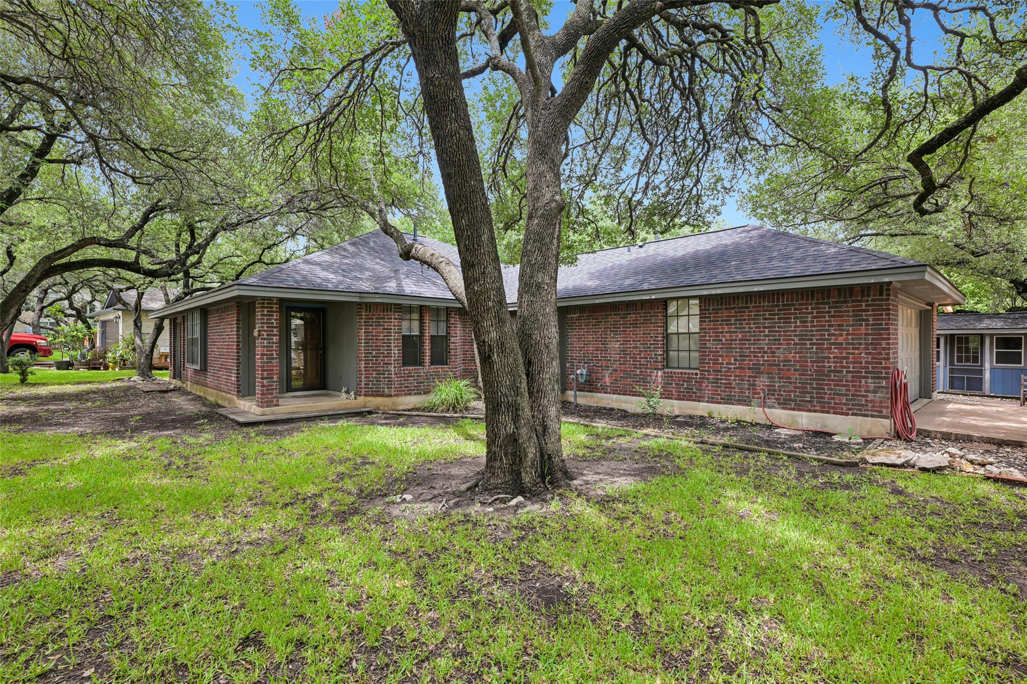 606 Prize Oaks DR — photo 4