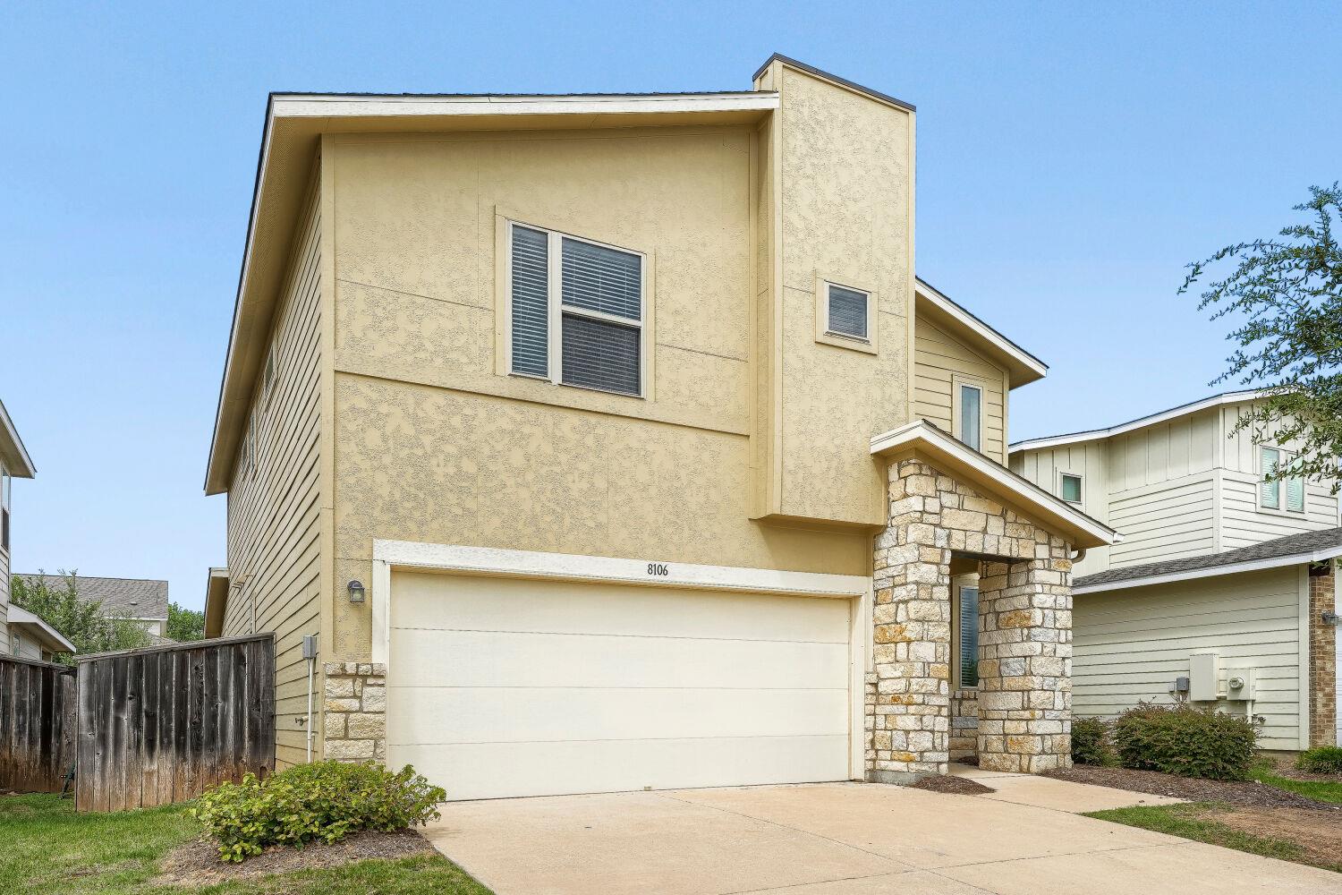 8106 Dampton LN — photo 3