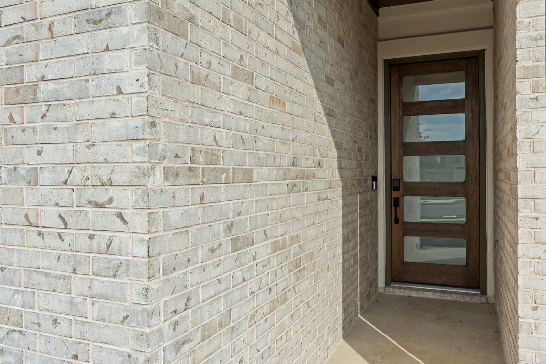 616 Leeland Drive — photo 5