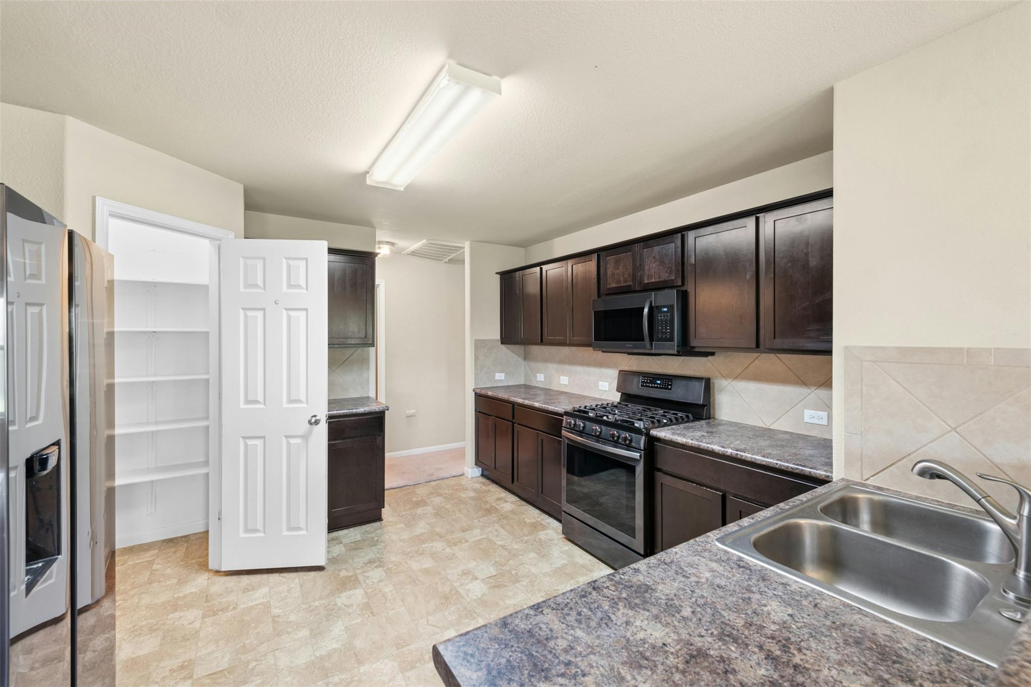 207 Wild Cat DR — photo 5