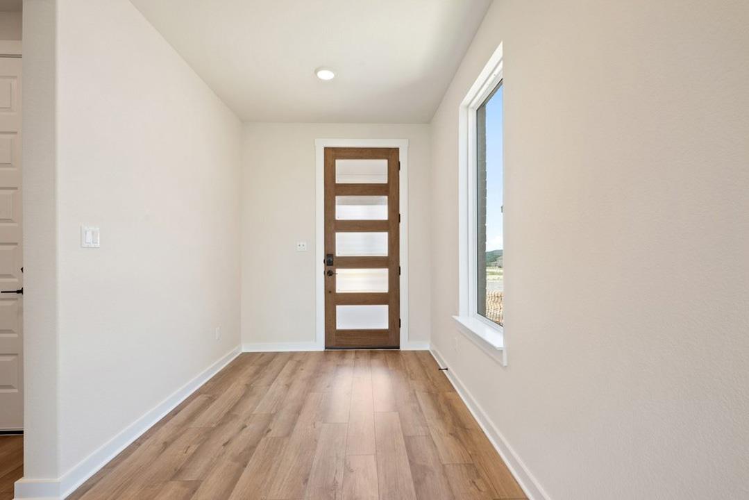 104 Balboa Drive — photo 5