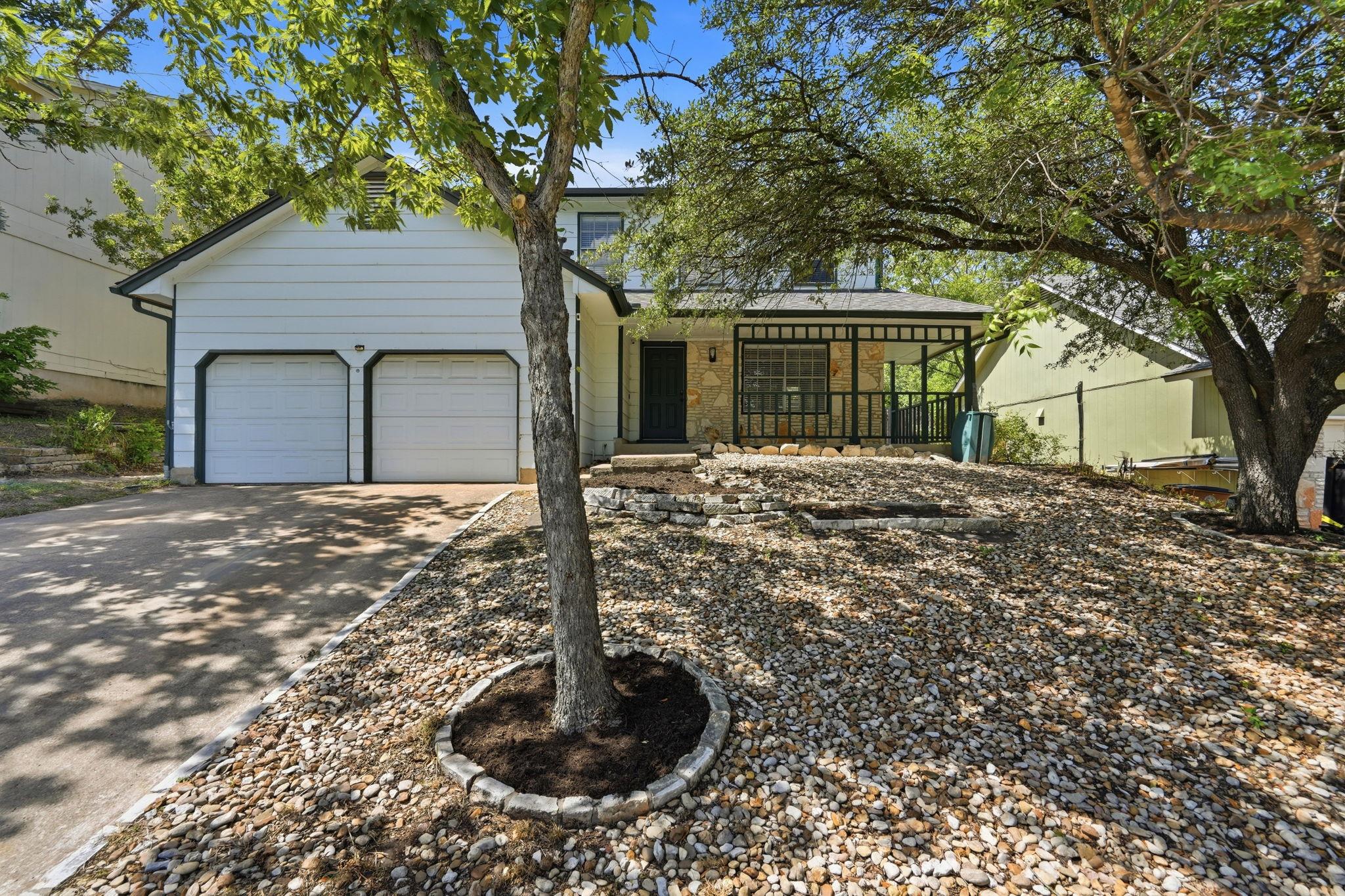 8400 Spring Valley DR — photo 3