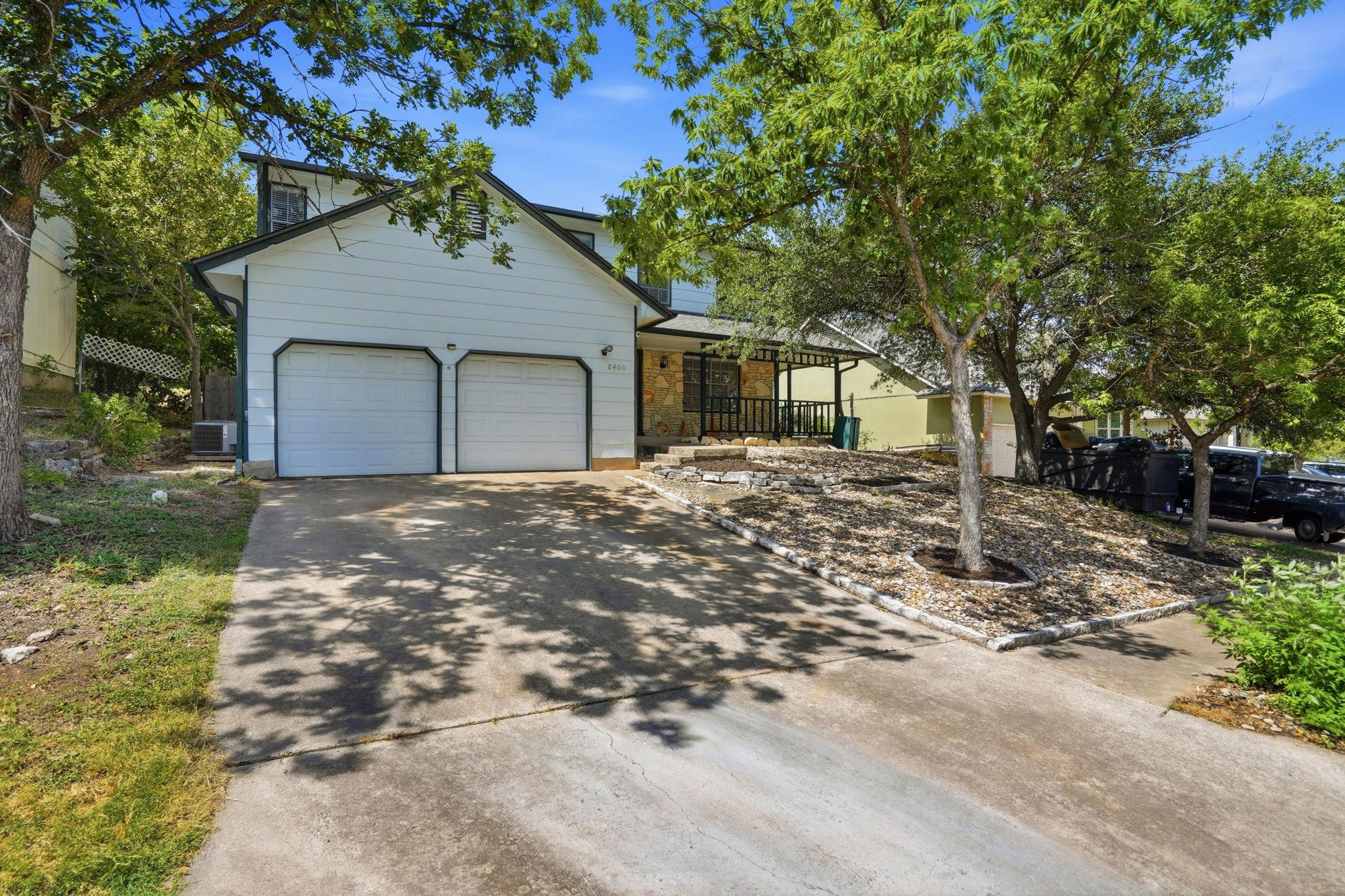 8400 Spring Valley DR — photo 5