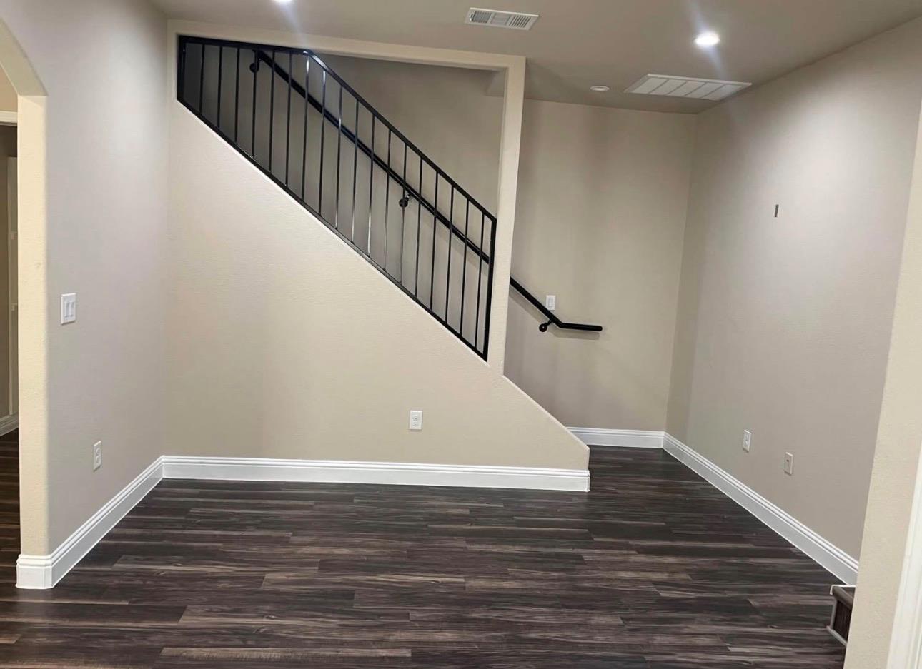 10342 Doyle RD #2C — photo 4