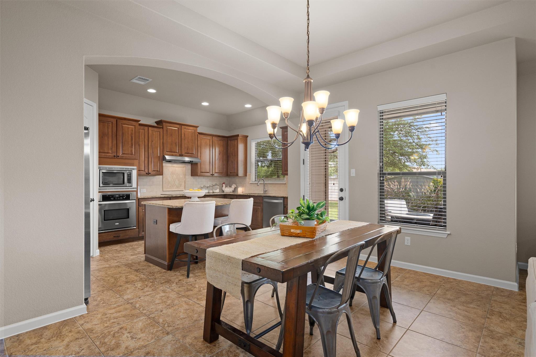 2922 Bellamy CIR — photo 5