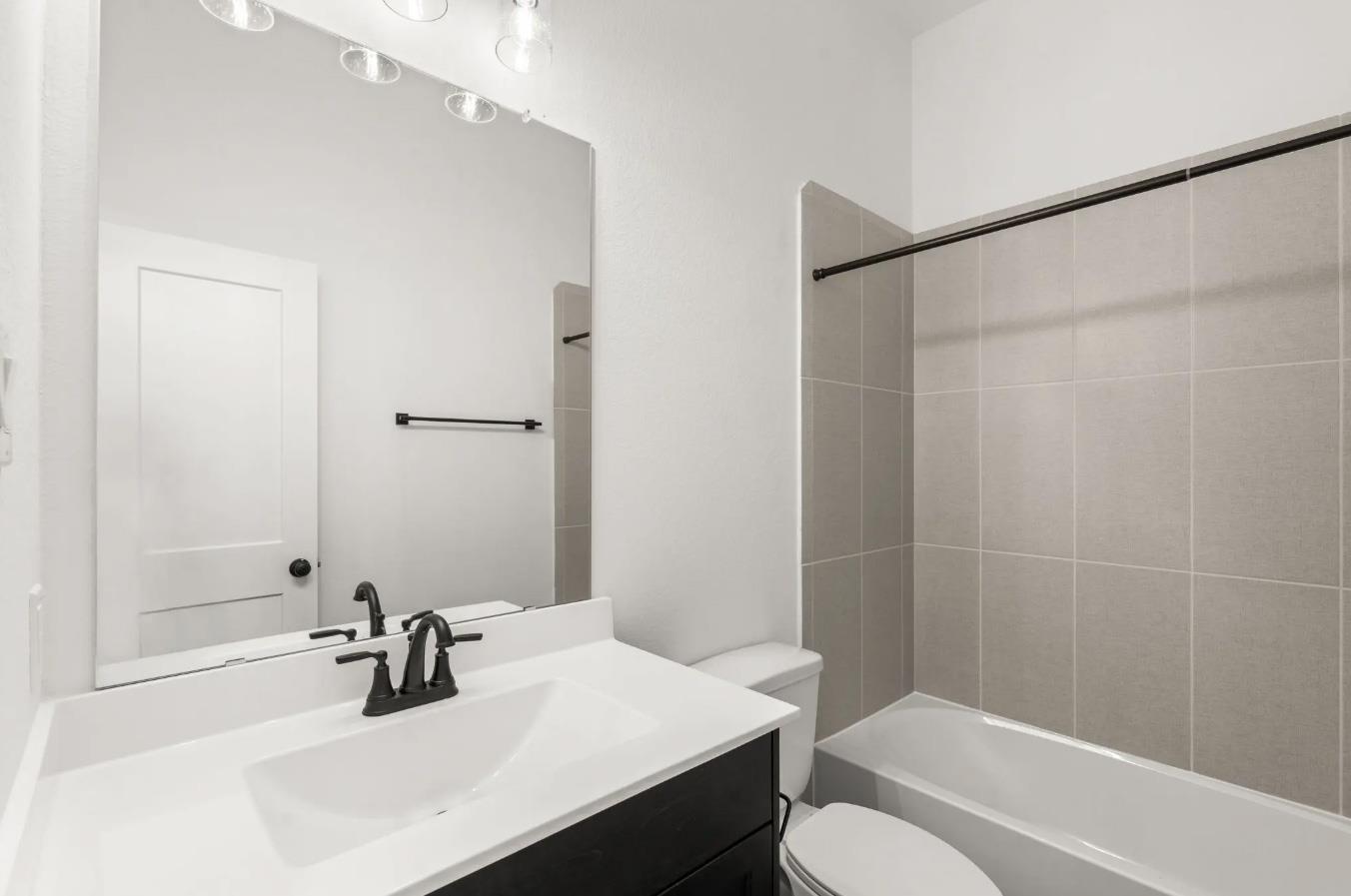 13808 Ryan Range LN — photo 5