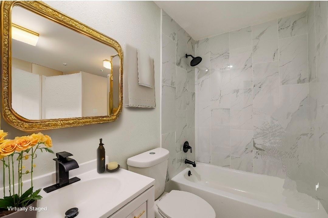 7004 Craybrough CIR — photo 3