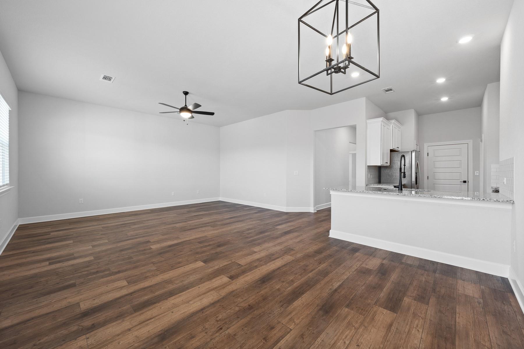 9704 Gladsome PATH — photo 3