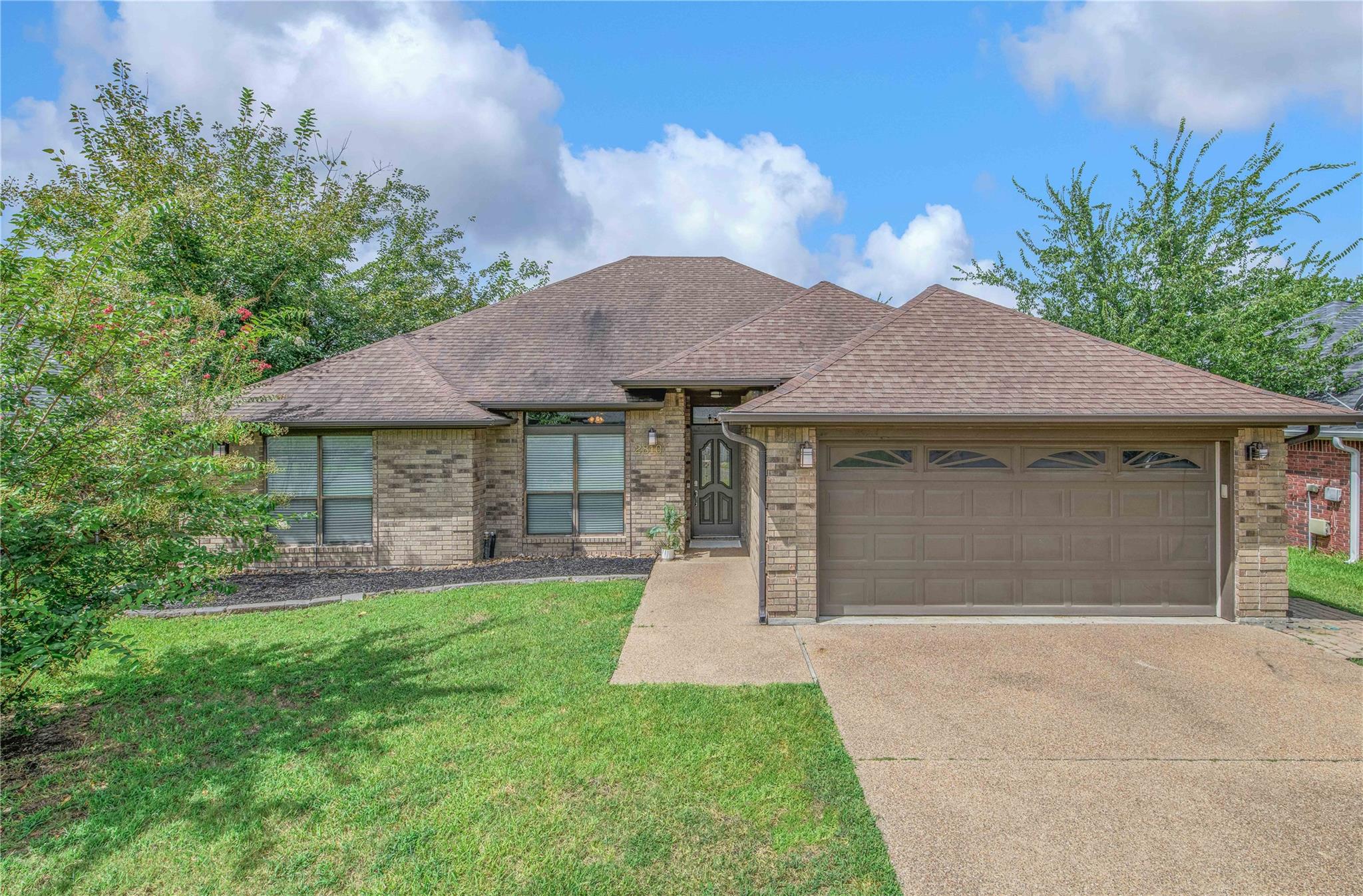 2810 Rayado CT