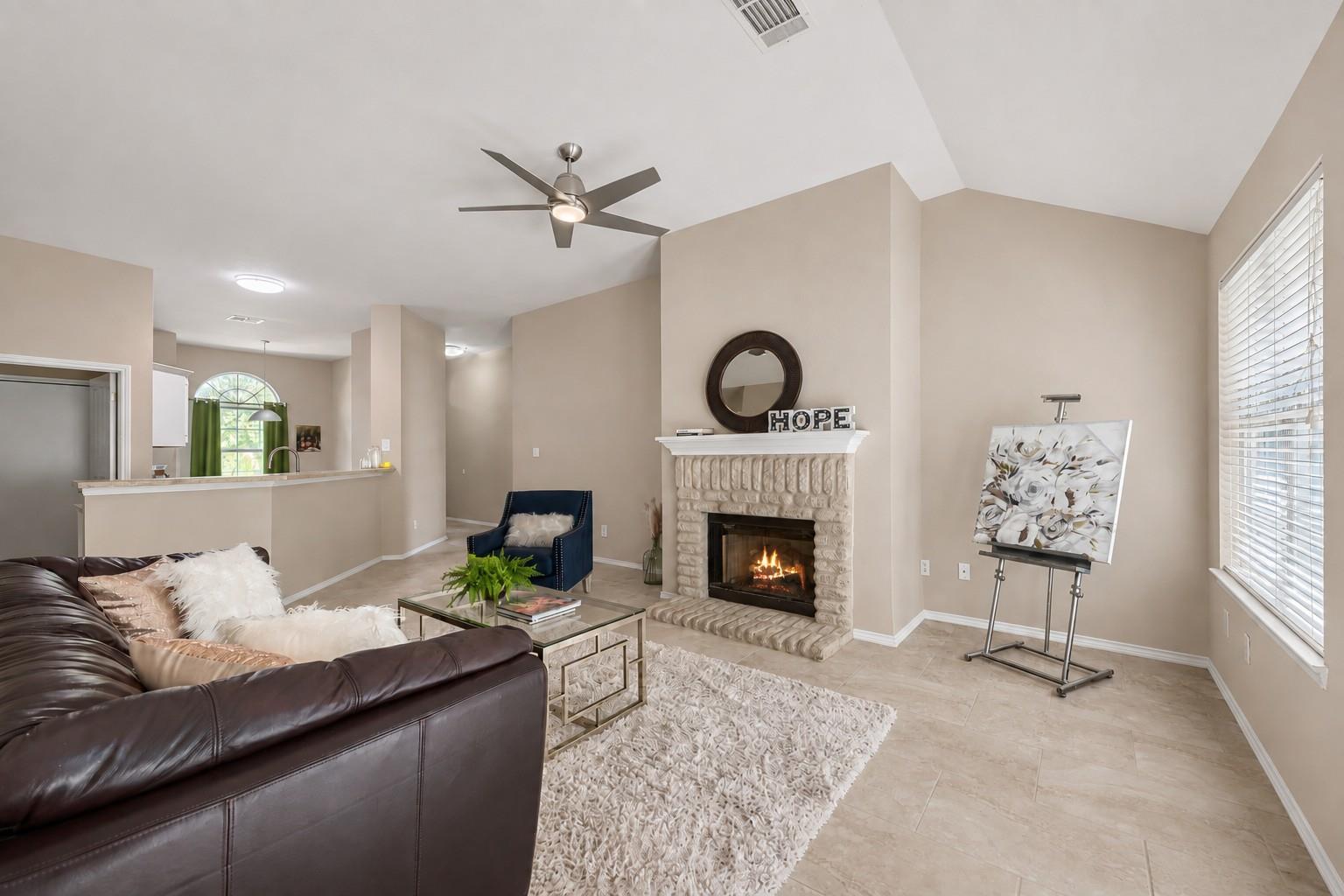 5318 Hickory DR — photo 3
