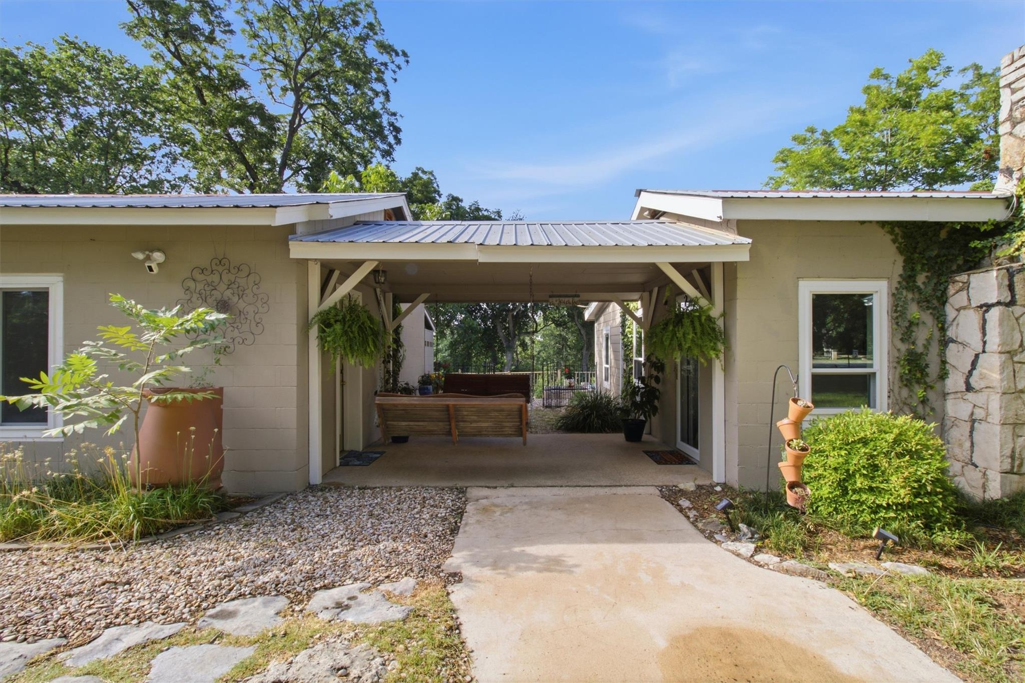 2108 River RD — photo 5