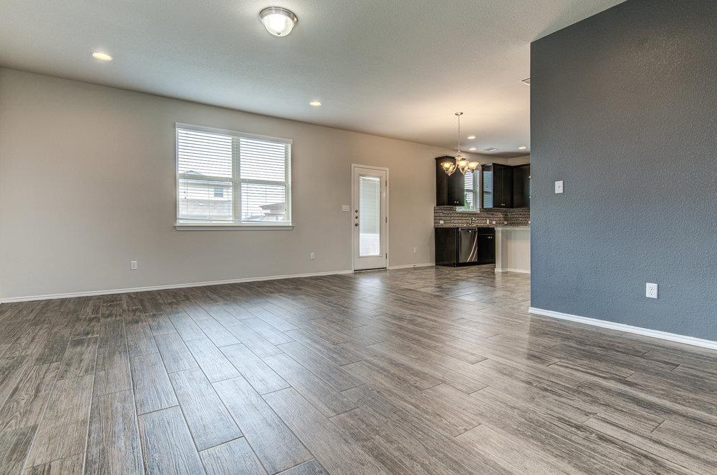 17324 Brittle LN — photo 5