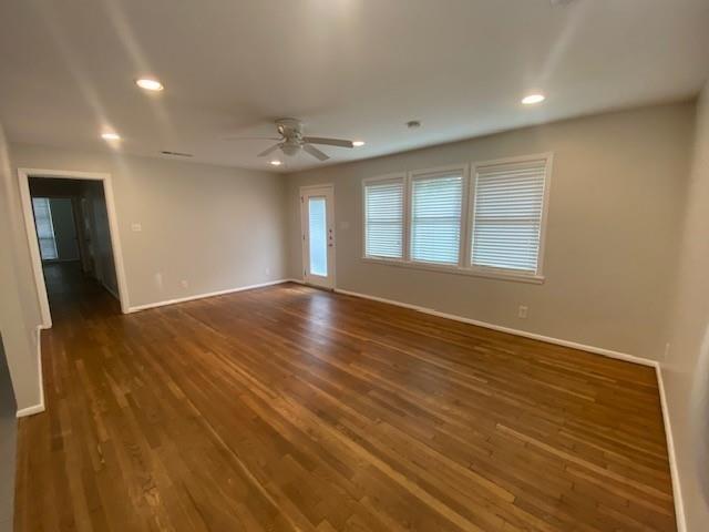 5205 Knight CIR — photo 4