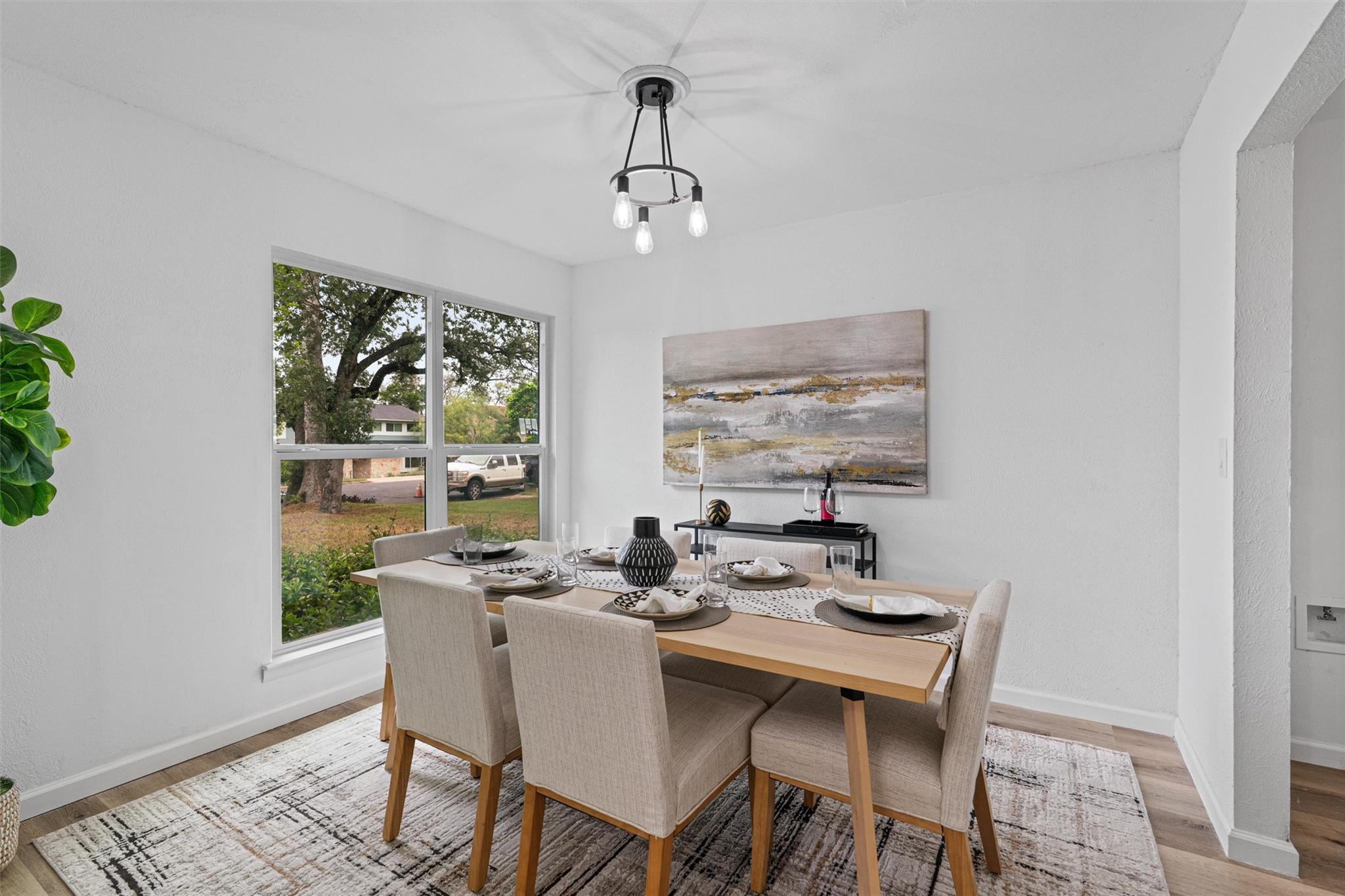 2110 Malvern Hill DR — photo 5
