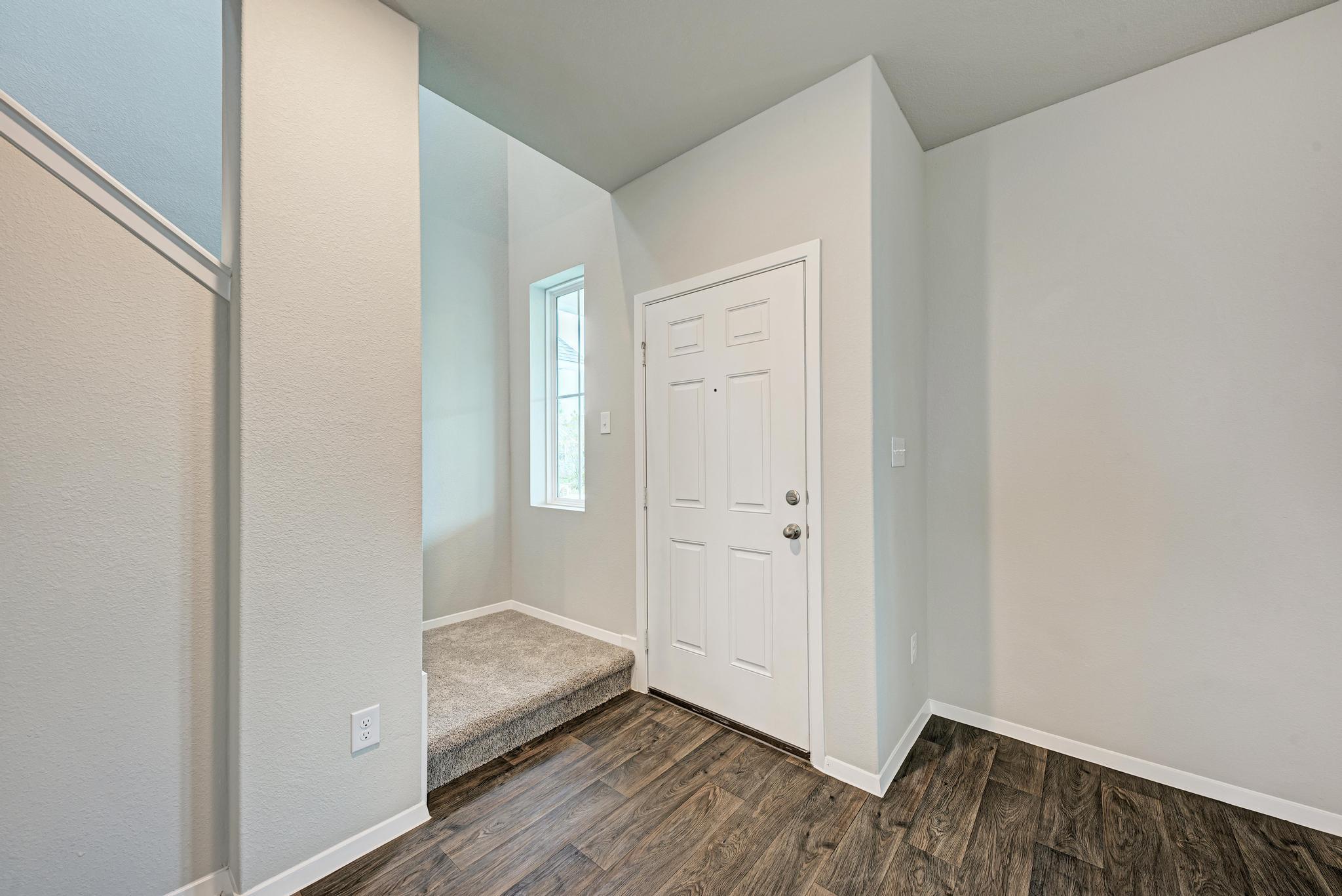 158 Daylily DR — photo 5